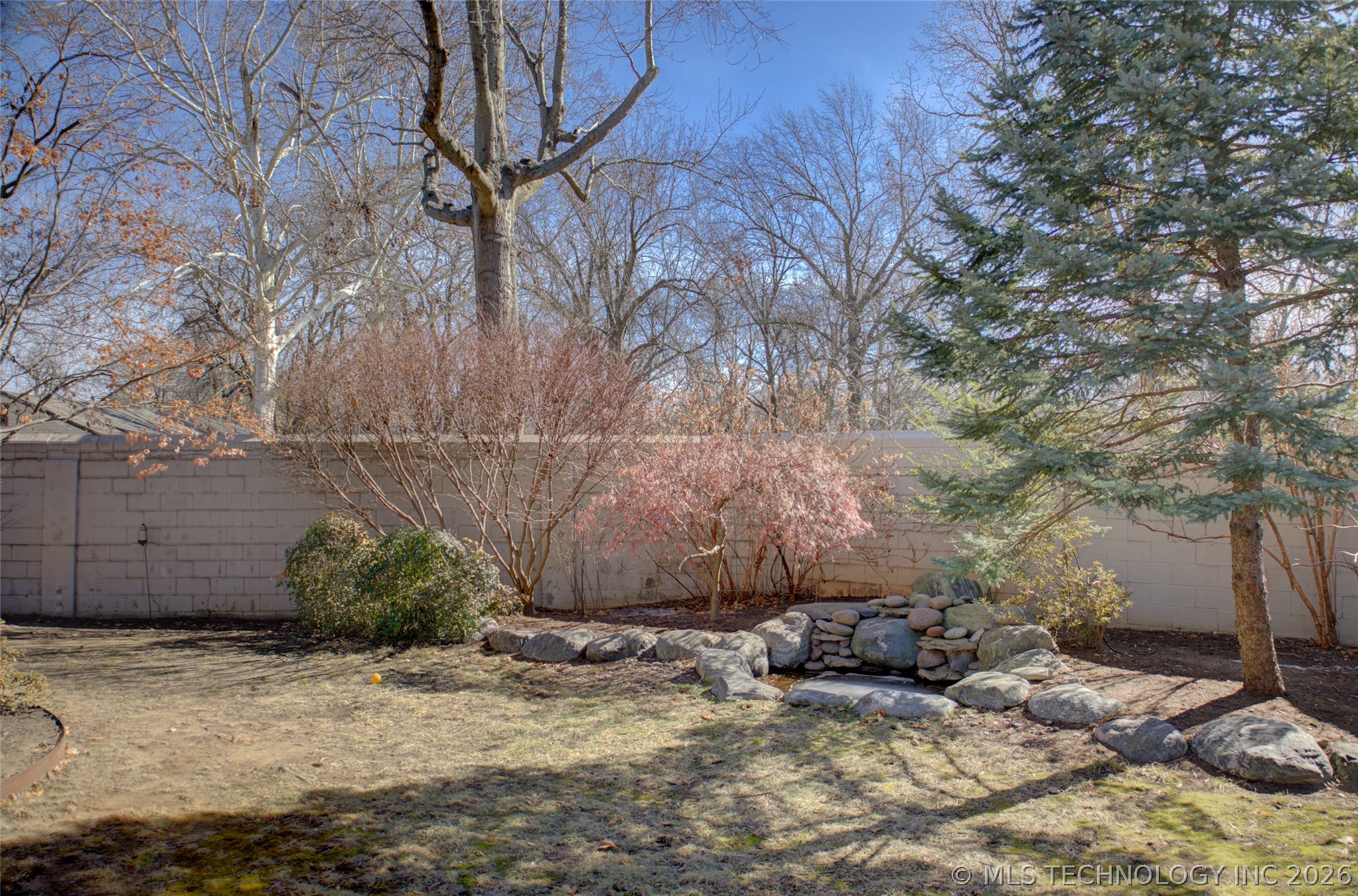 1424 E 43rd Court Property Photo 66