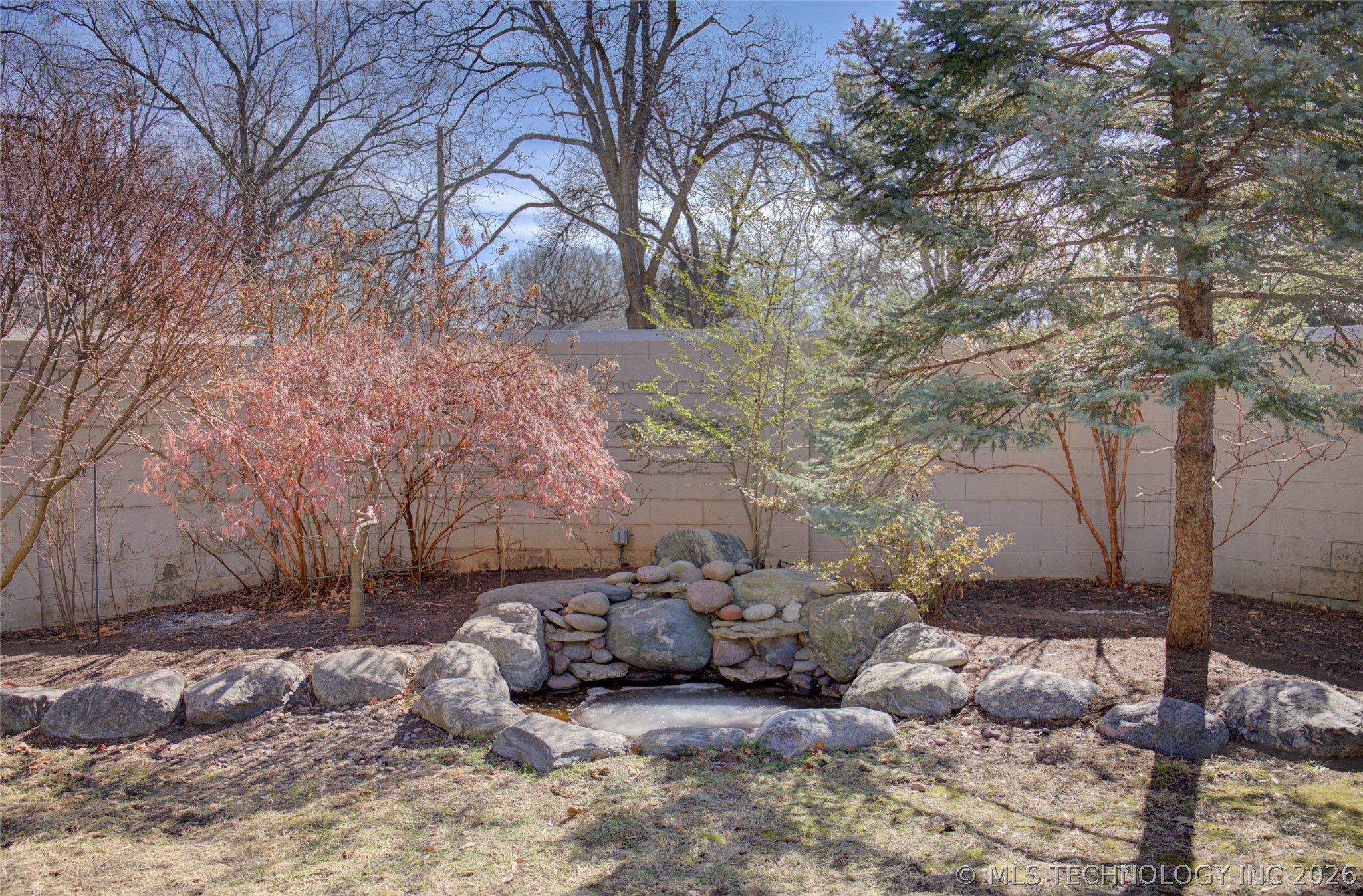 1424 E 43rd Court Property Photo 67