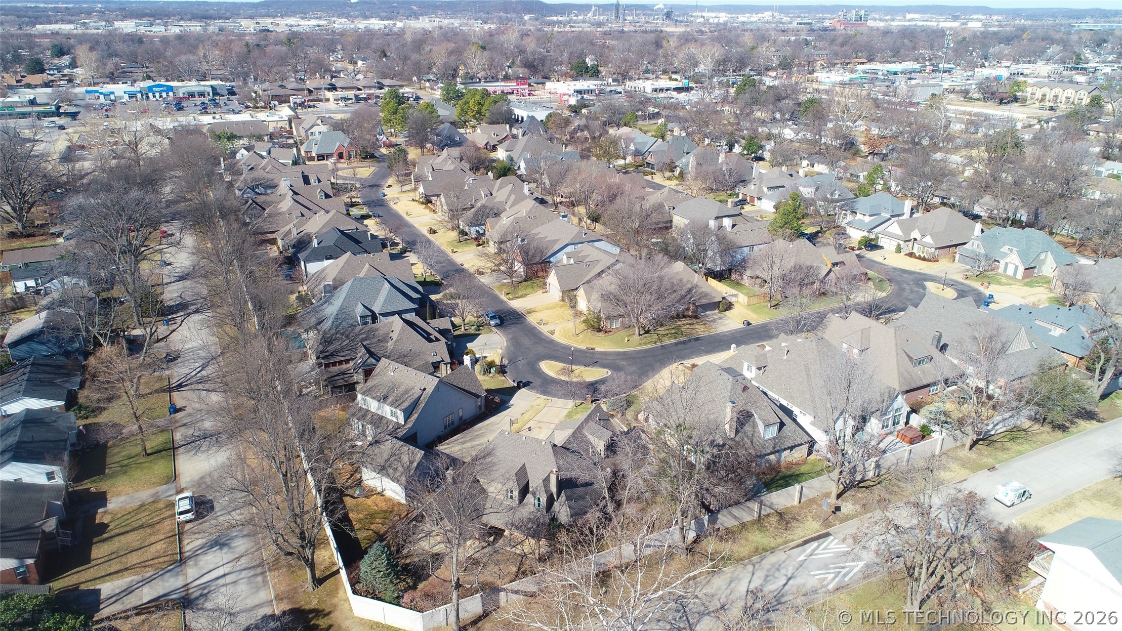 1424 E 43rd Court Property Photo 70