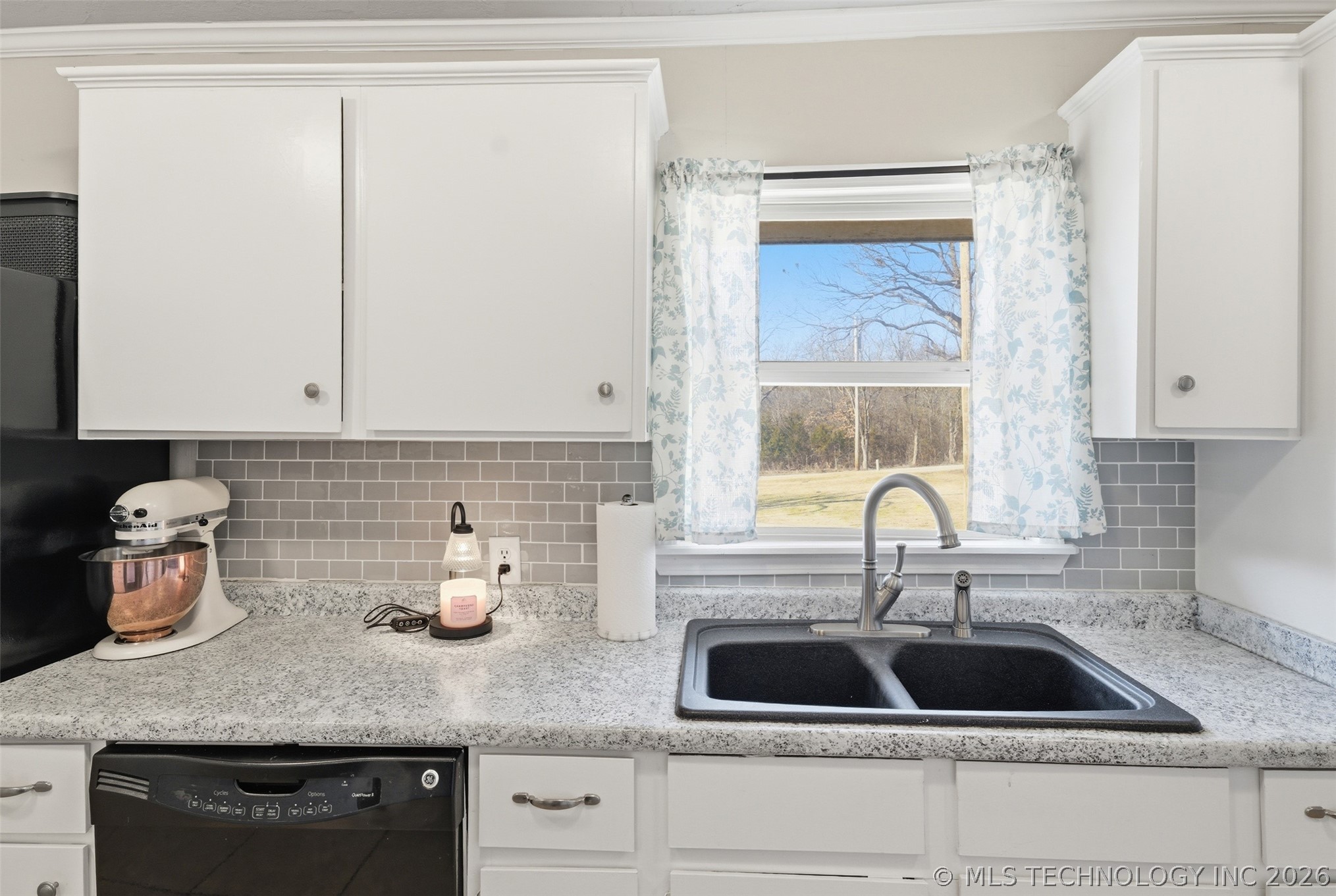 17995 S 4160 Road Property Photo 8