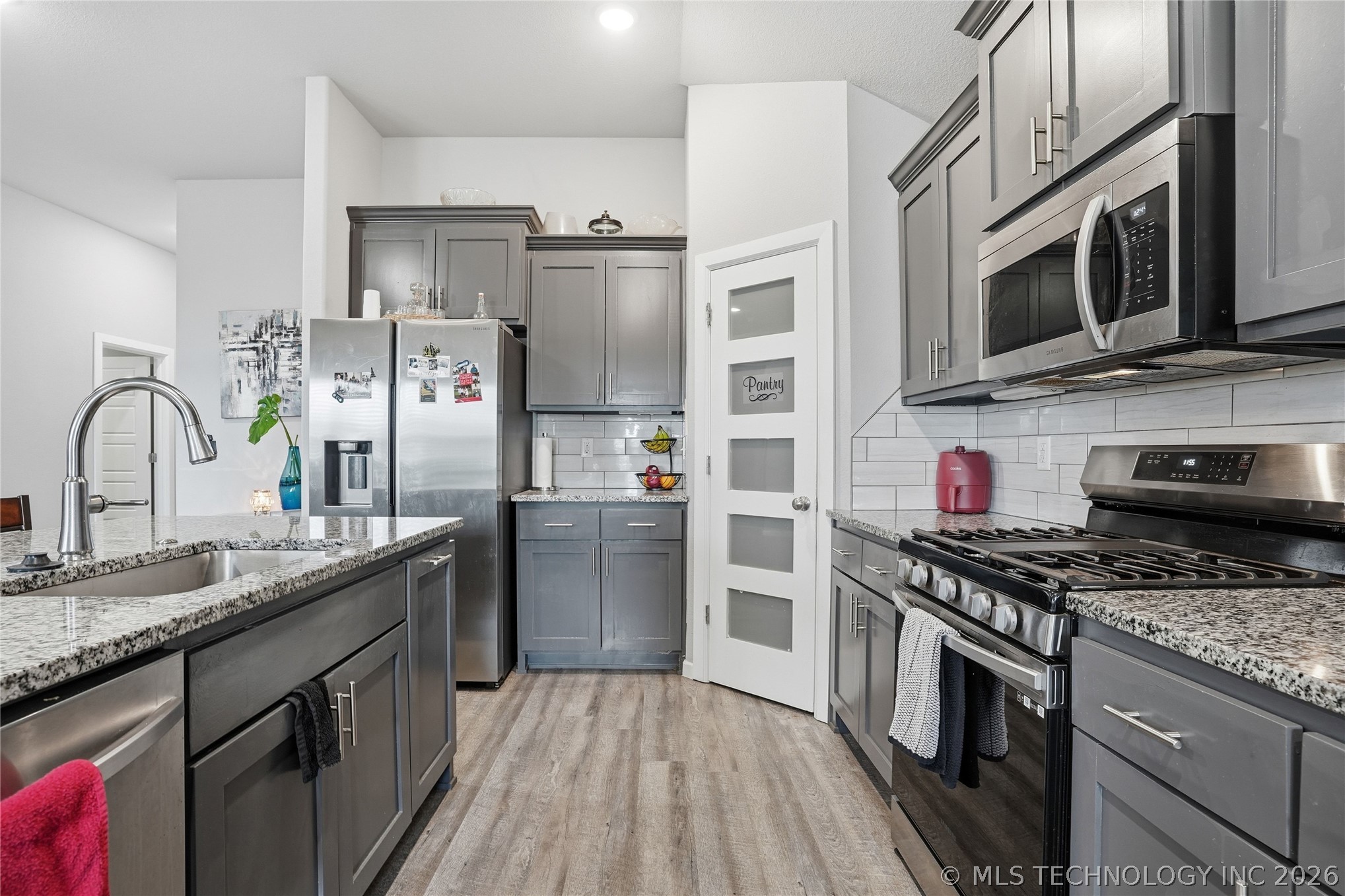 4915 E Galveston Place Property Photo 11