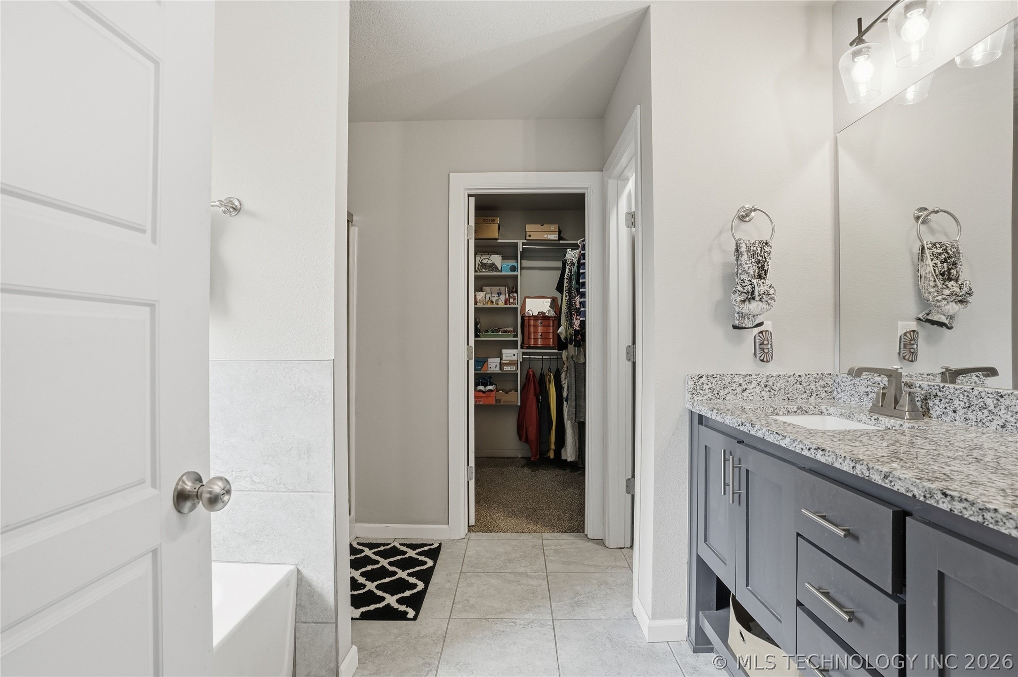 4915 E Galveston Place Property Photo 19