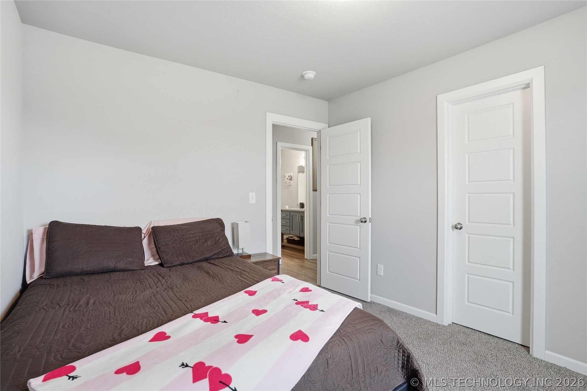 4915 E Galveston Place Property Photo 24