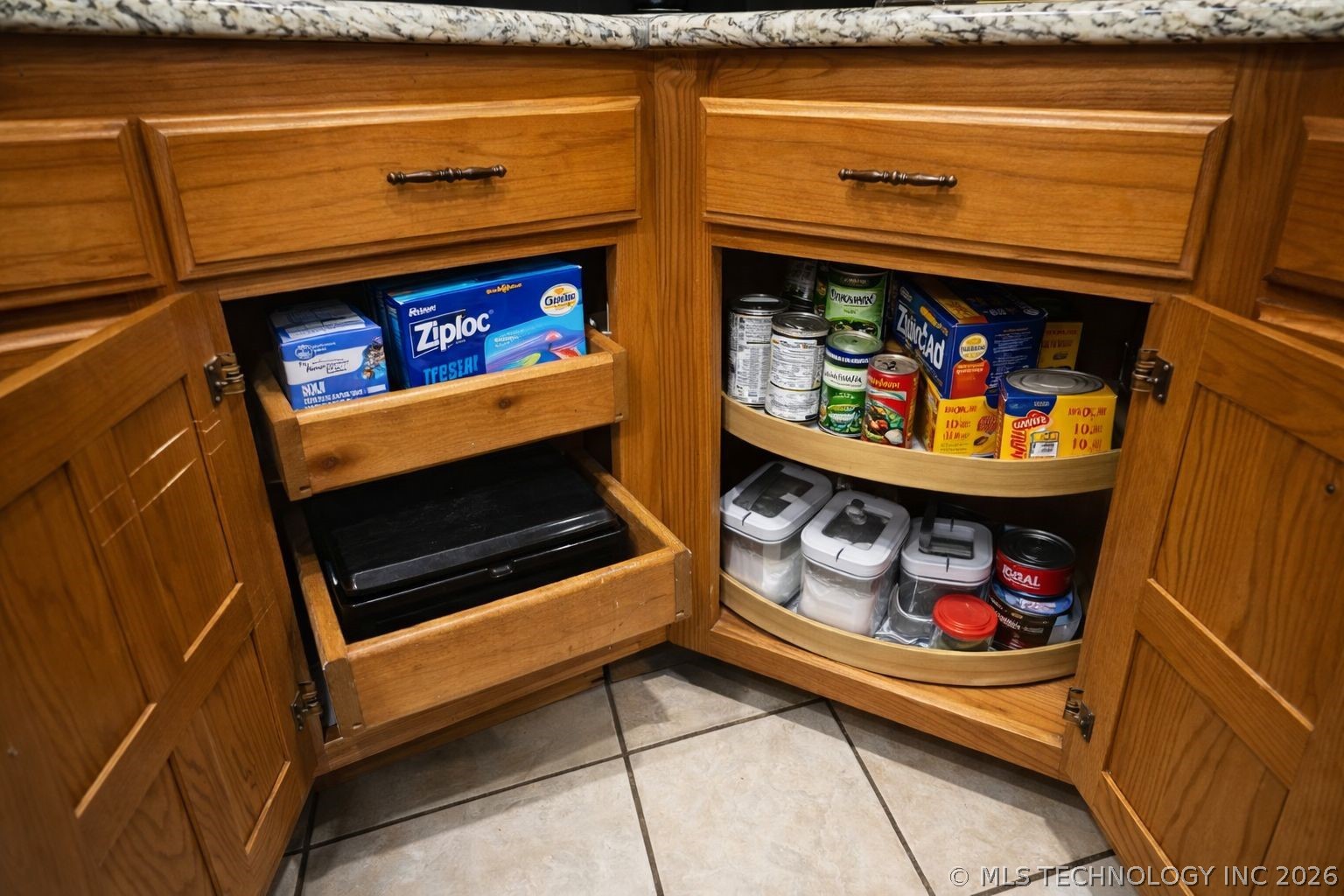 328 Hickory Drive Property Photo 4