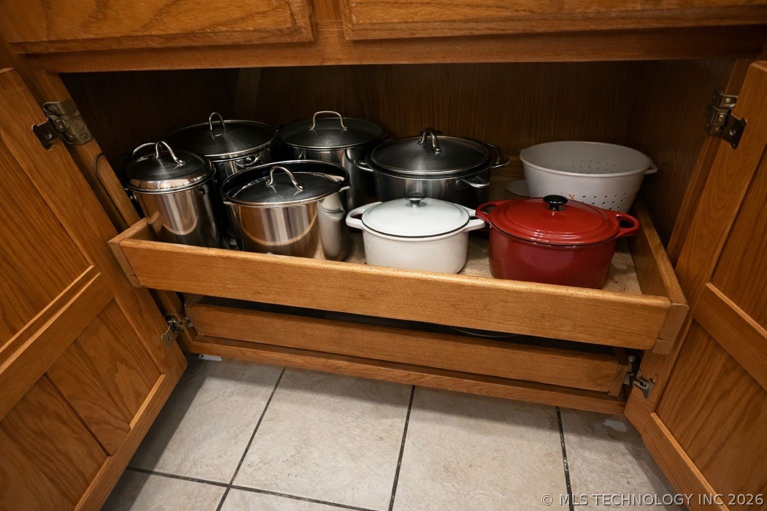 328 Hickory Drive Property Photo 7