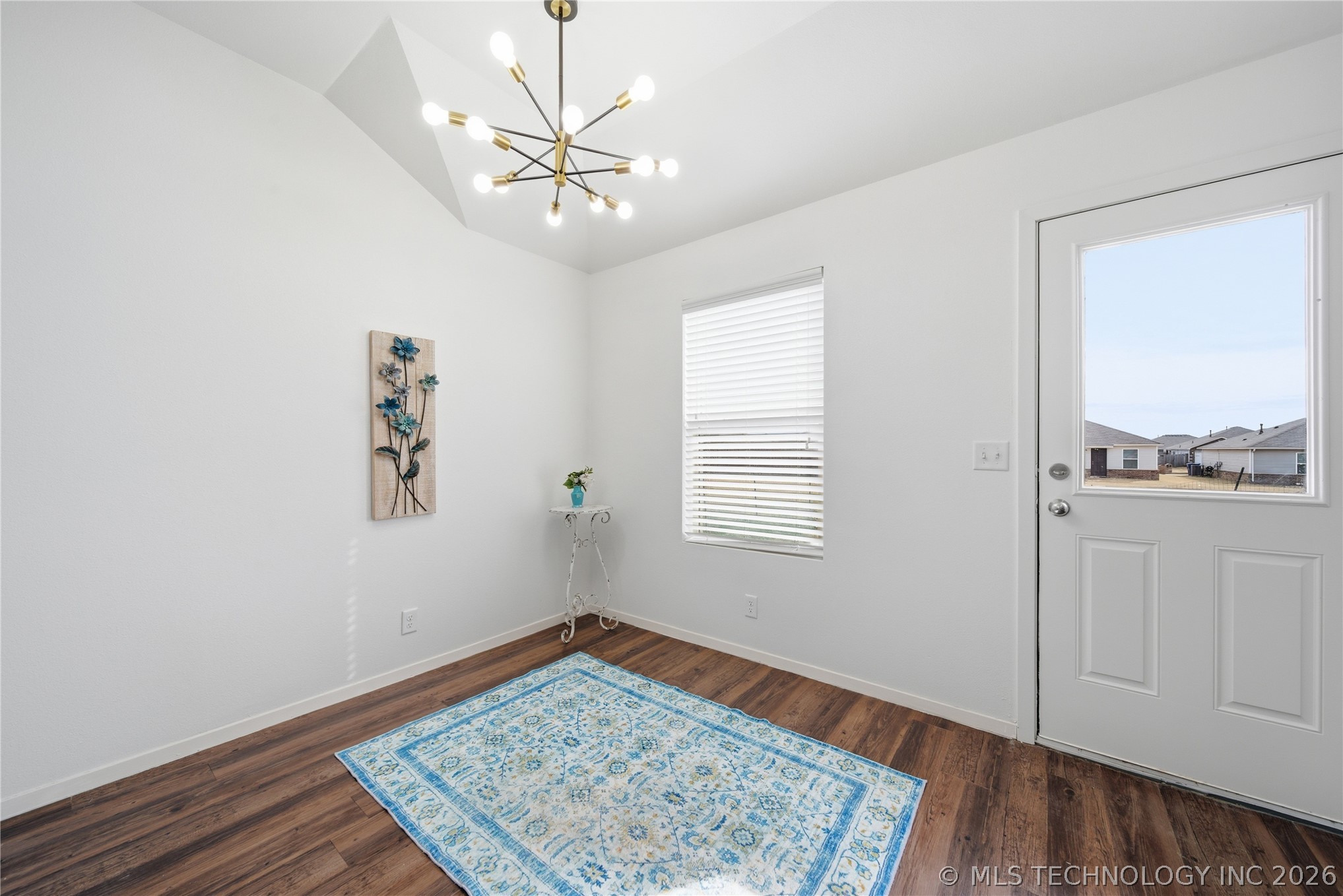 1219 E Quincy Street Property Photo 16