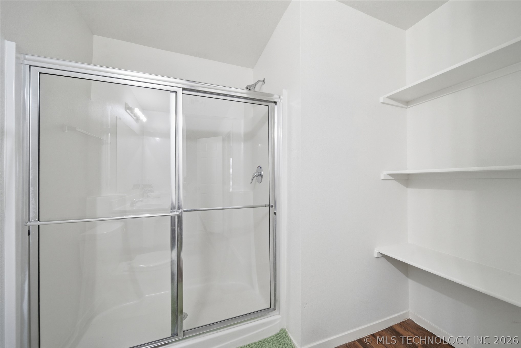 1219 E Quincy Street Property Photo 20