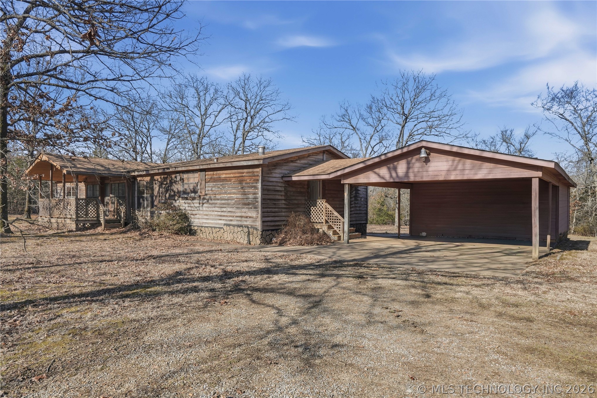 101163 S 4614 Property Photo 5