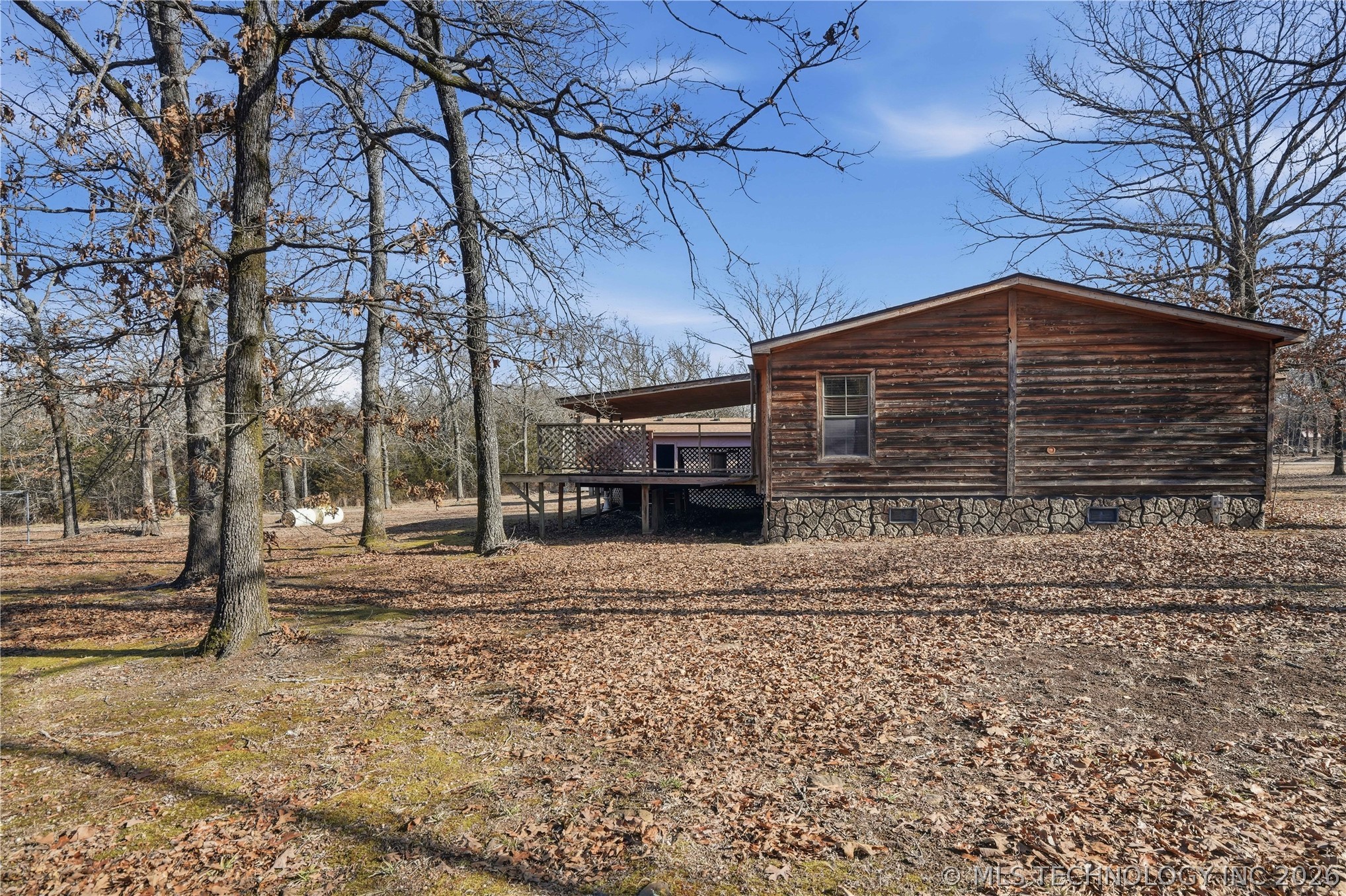 101163 S 4614 Property Photo 11