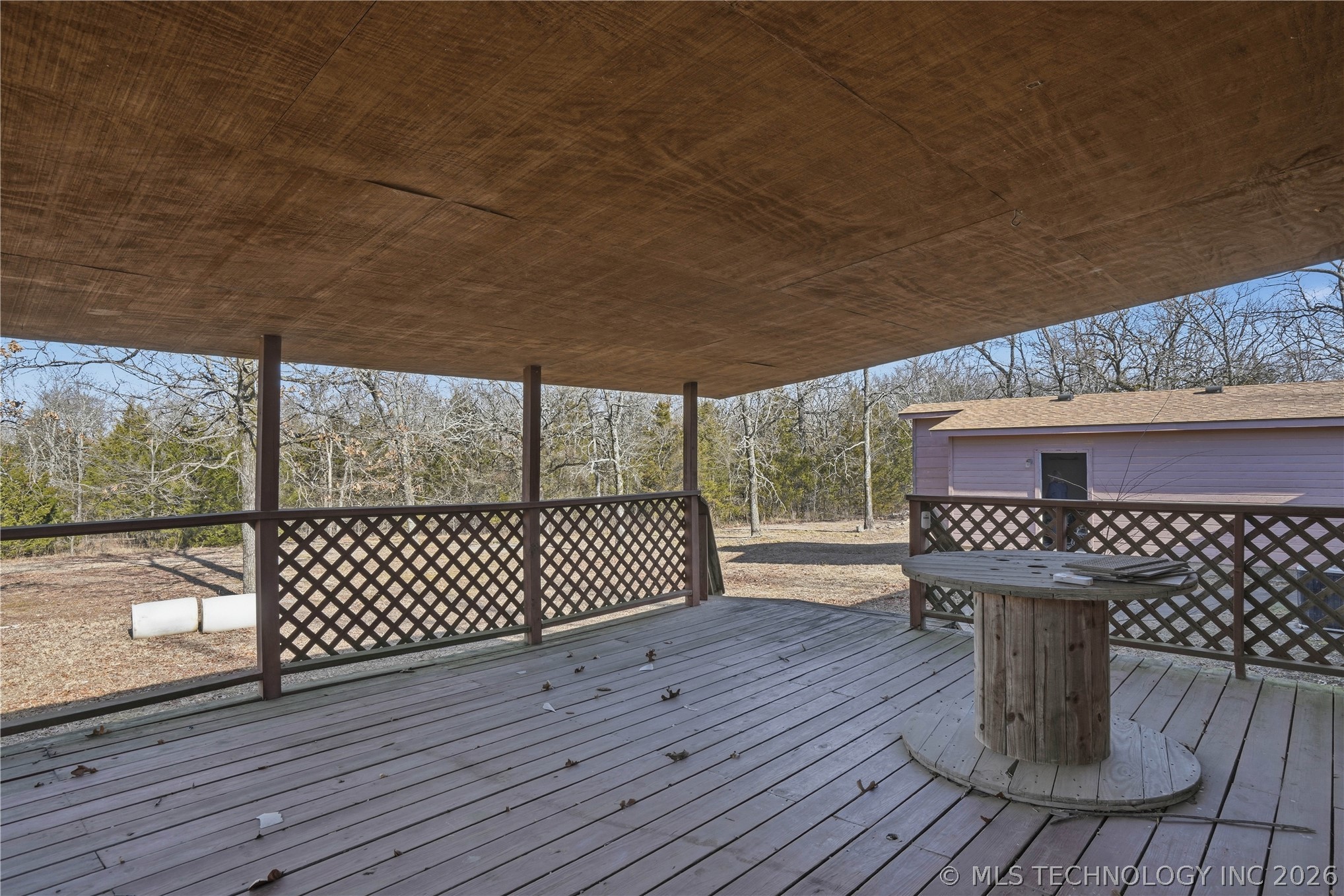 101163 S 4614 Property Photo 12