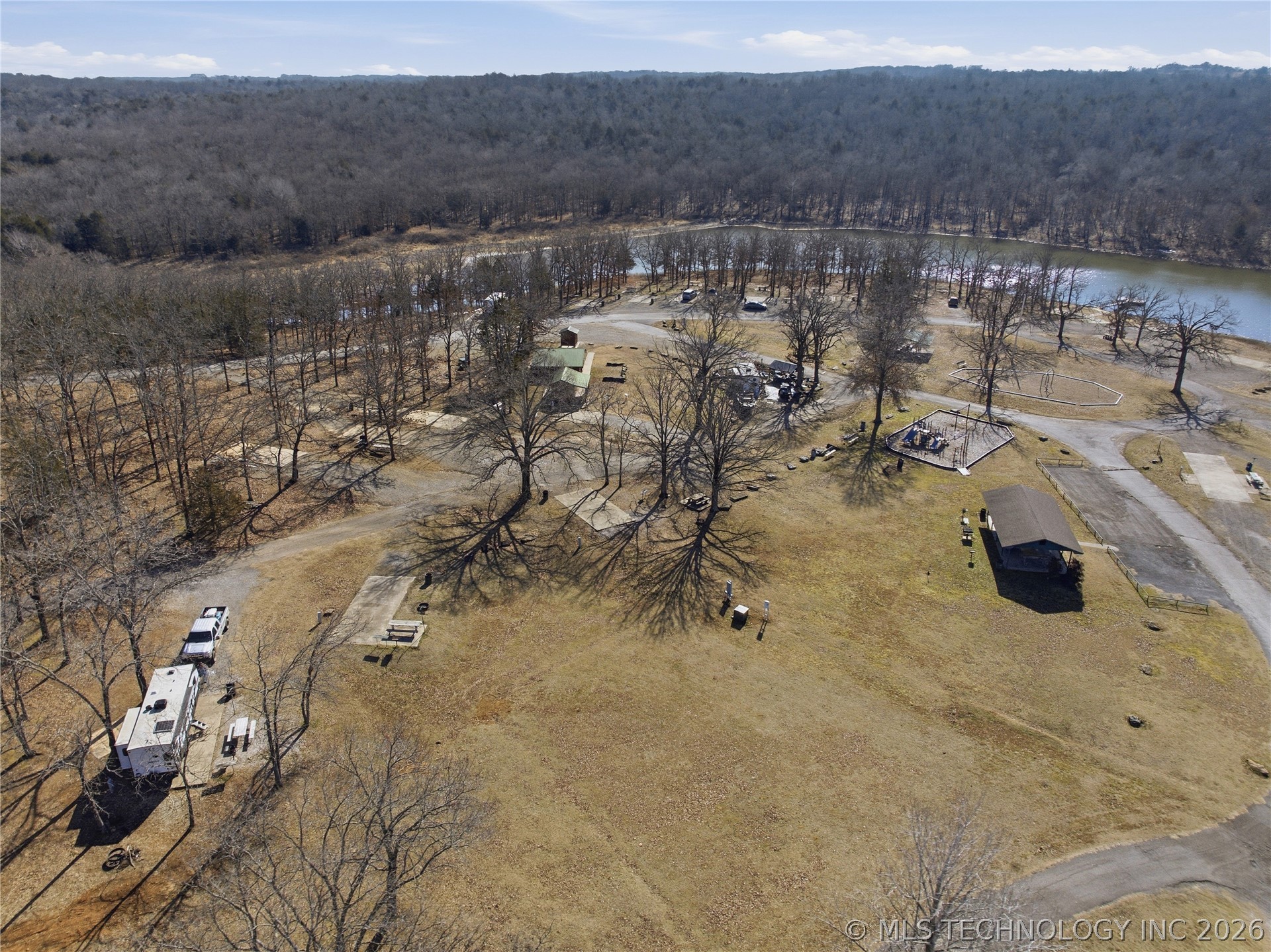 101163 S 4614 Property Photo 44