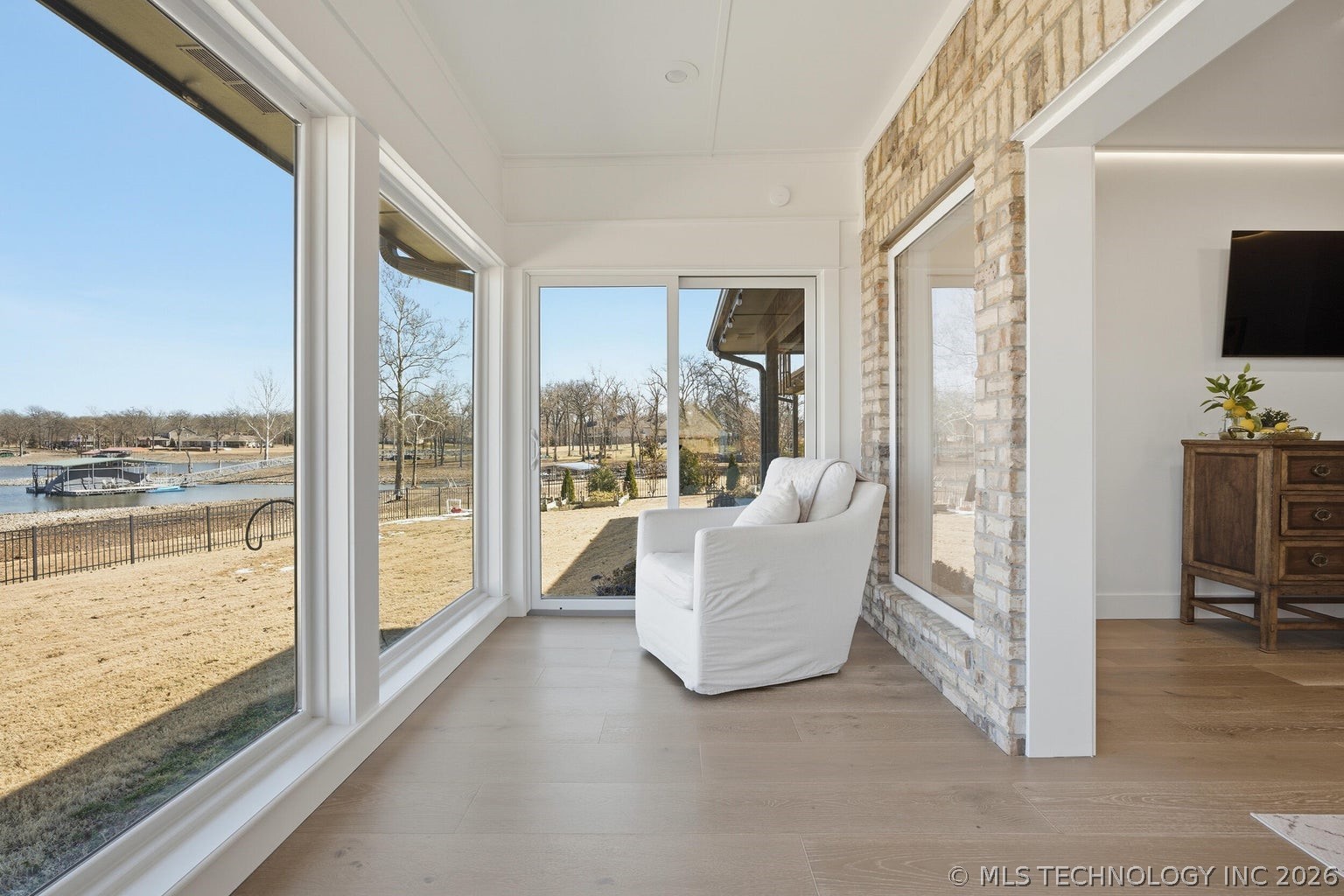 5013 Lake Breeze Road Property Photo 34