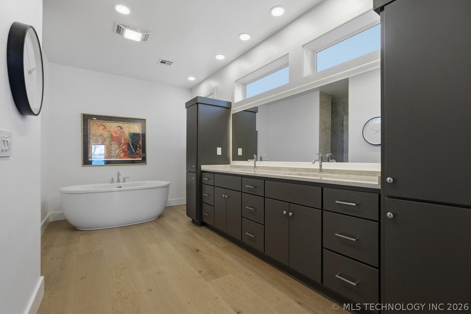 5013 Lake Breeze Road Property Photo 39