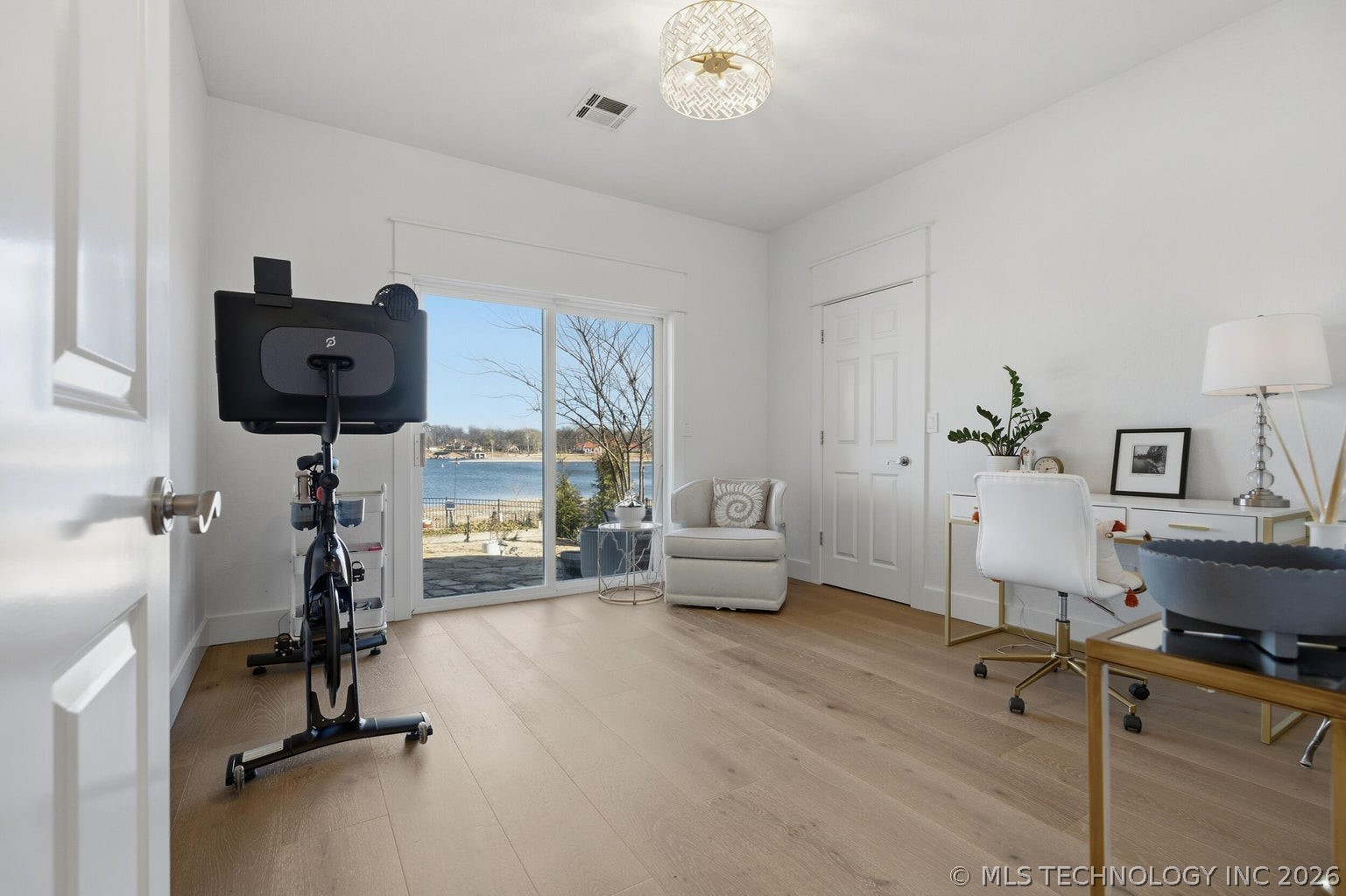 5013 Lake Breeze Road Property Photo 49