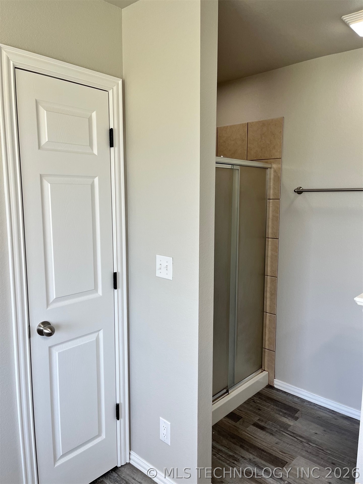 12047 N 193rd East Avenue Property Photo 20