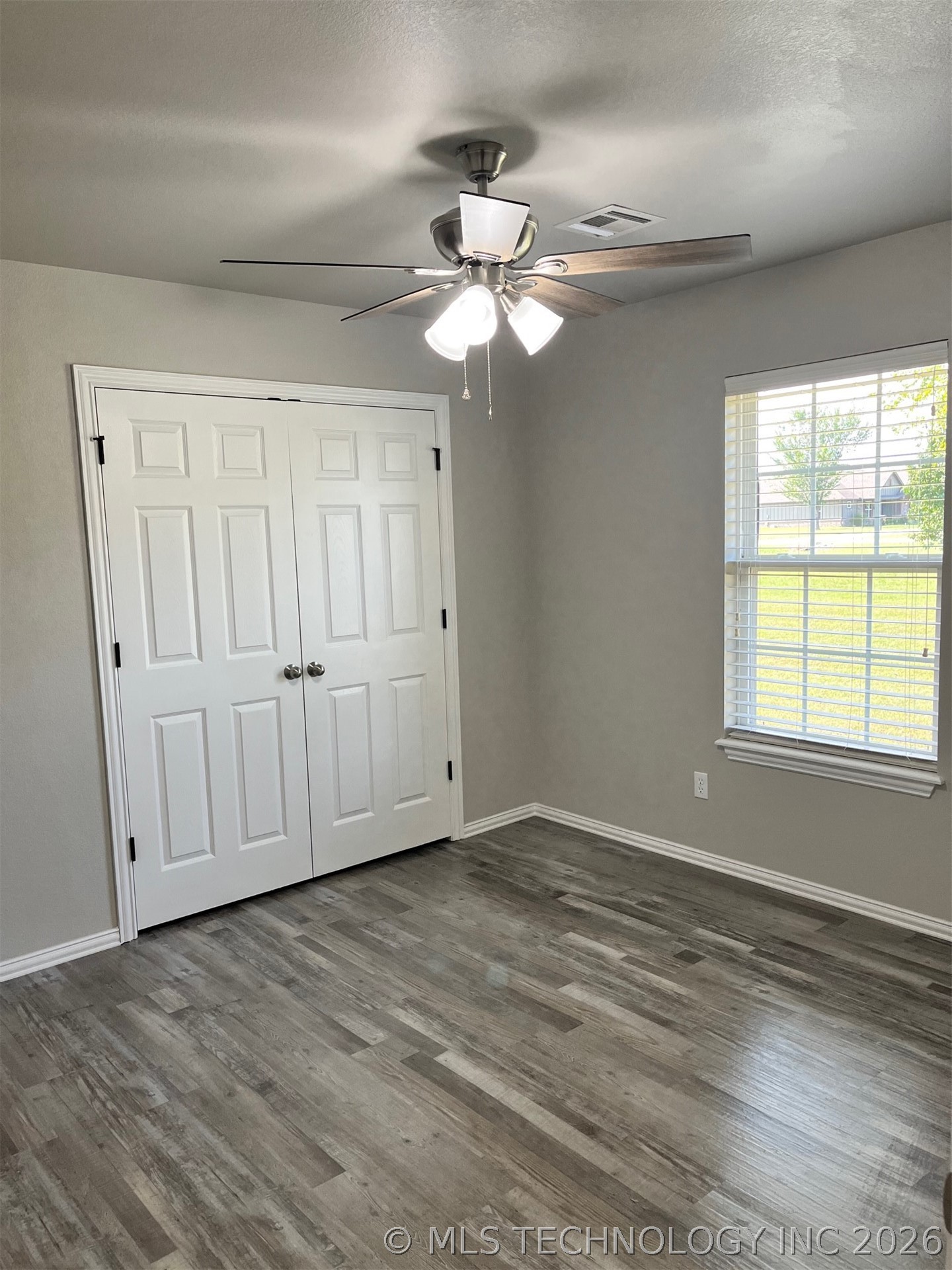 12047 N 193rd East Avenue Property Photo 23