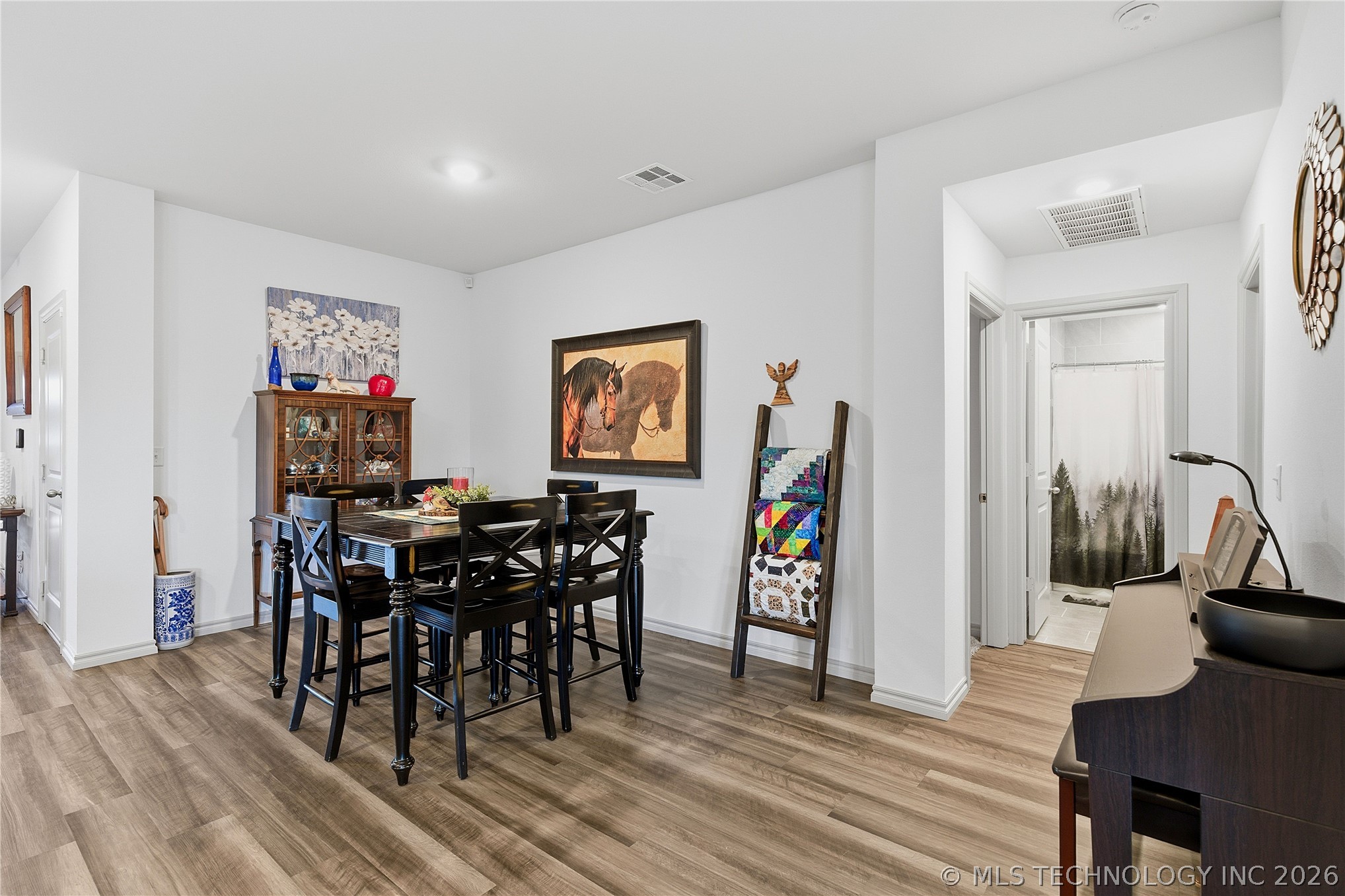 7220 E 154th Place S Property Photo 11