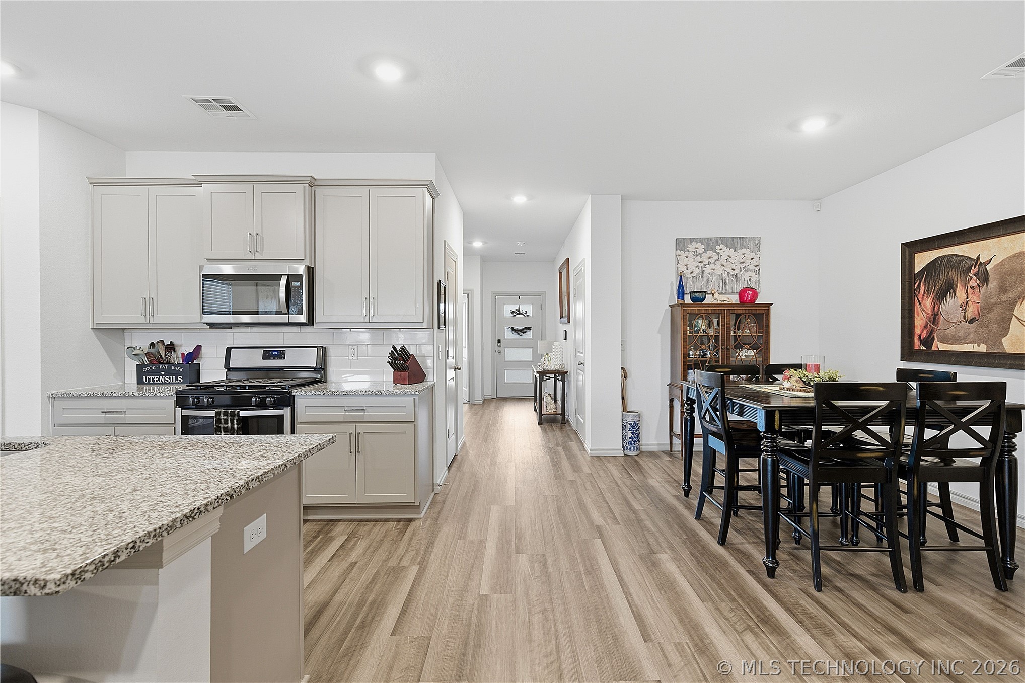 7220 E 154th Place S Property Photo 12