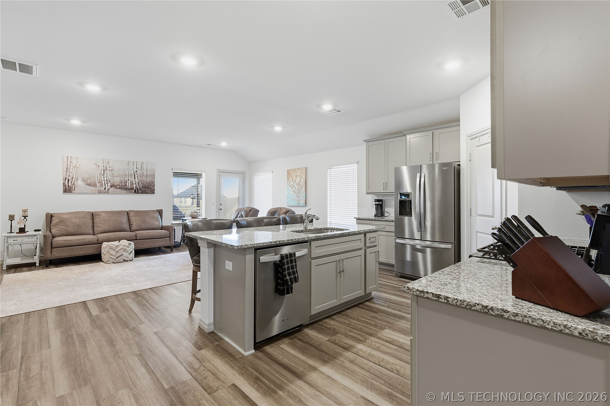 7220 E 154th Place S Property Photo 14