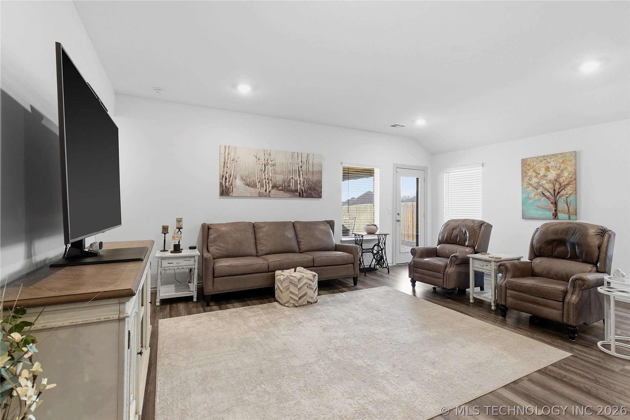 7220 E 154th Place S Property Photo 18