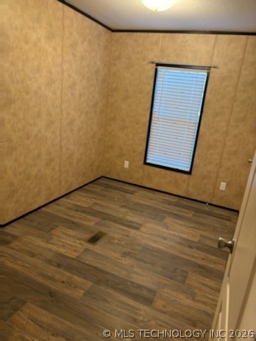 502 E Lee Property Photo 8