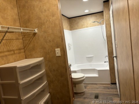 502 E Lee Property Photo 10