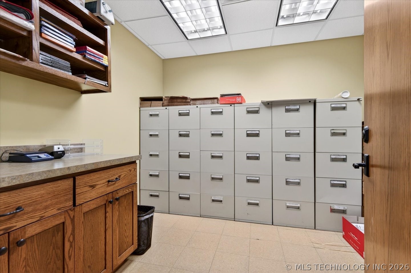 2370 Nowata Place Property Photo 25