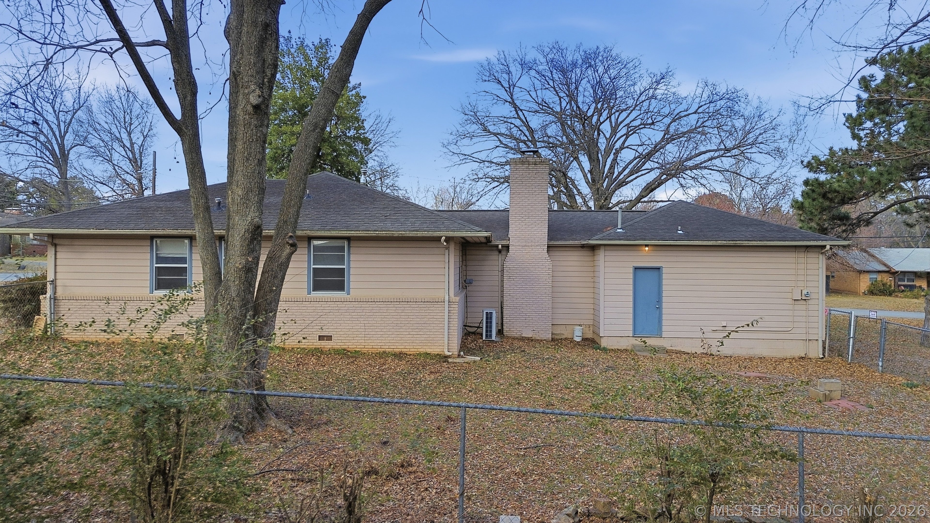 4905 S Columbia Avenue Property Photo 29