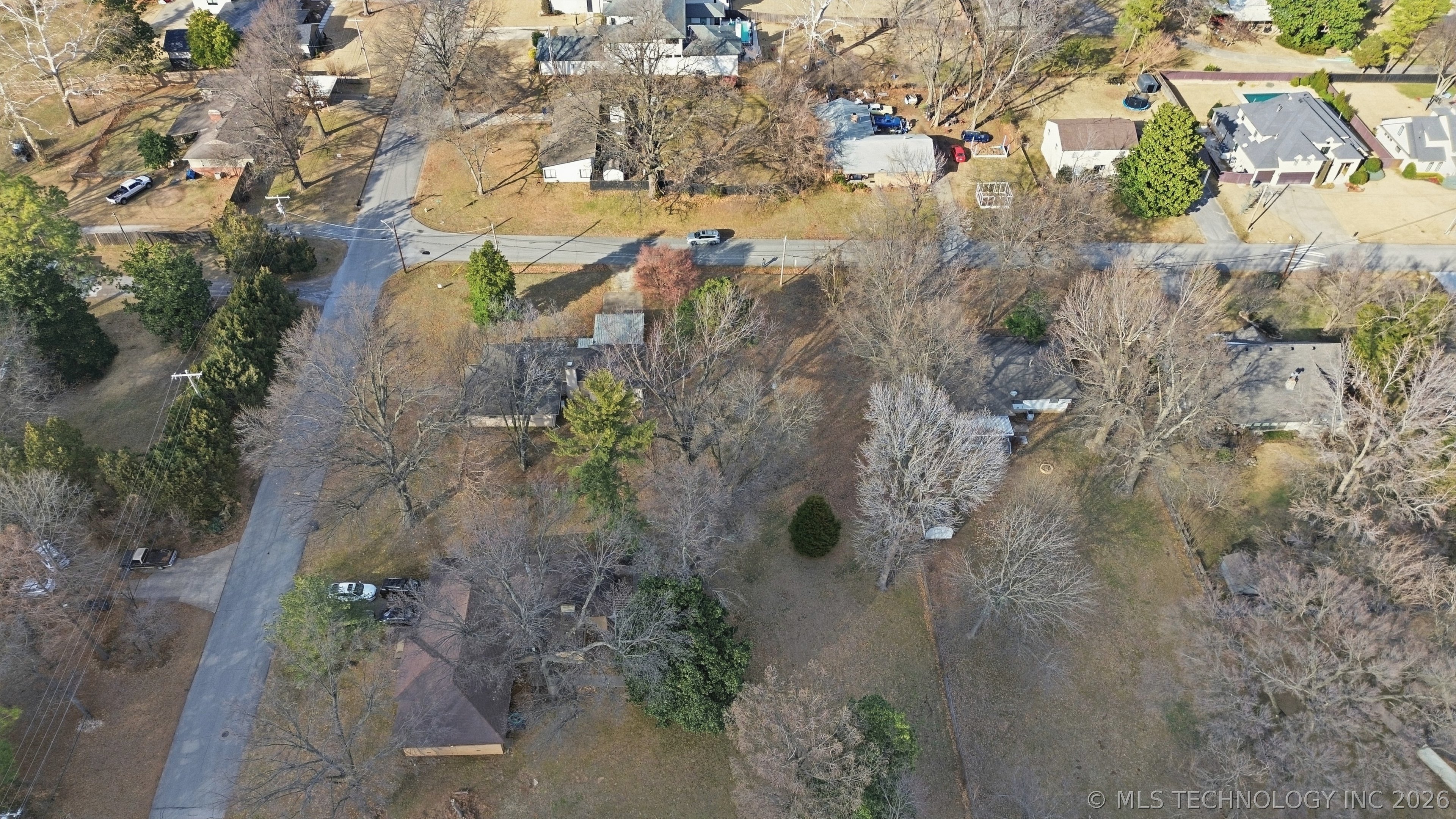 4905 S Columbia Avenue Property Photo 34