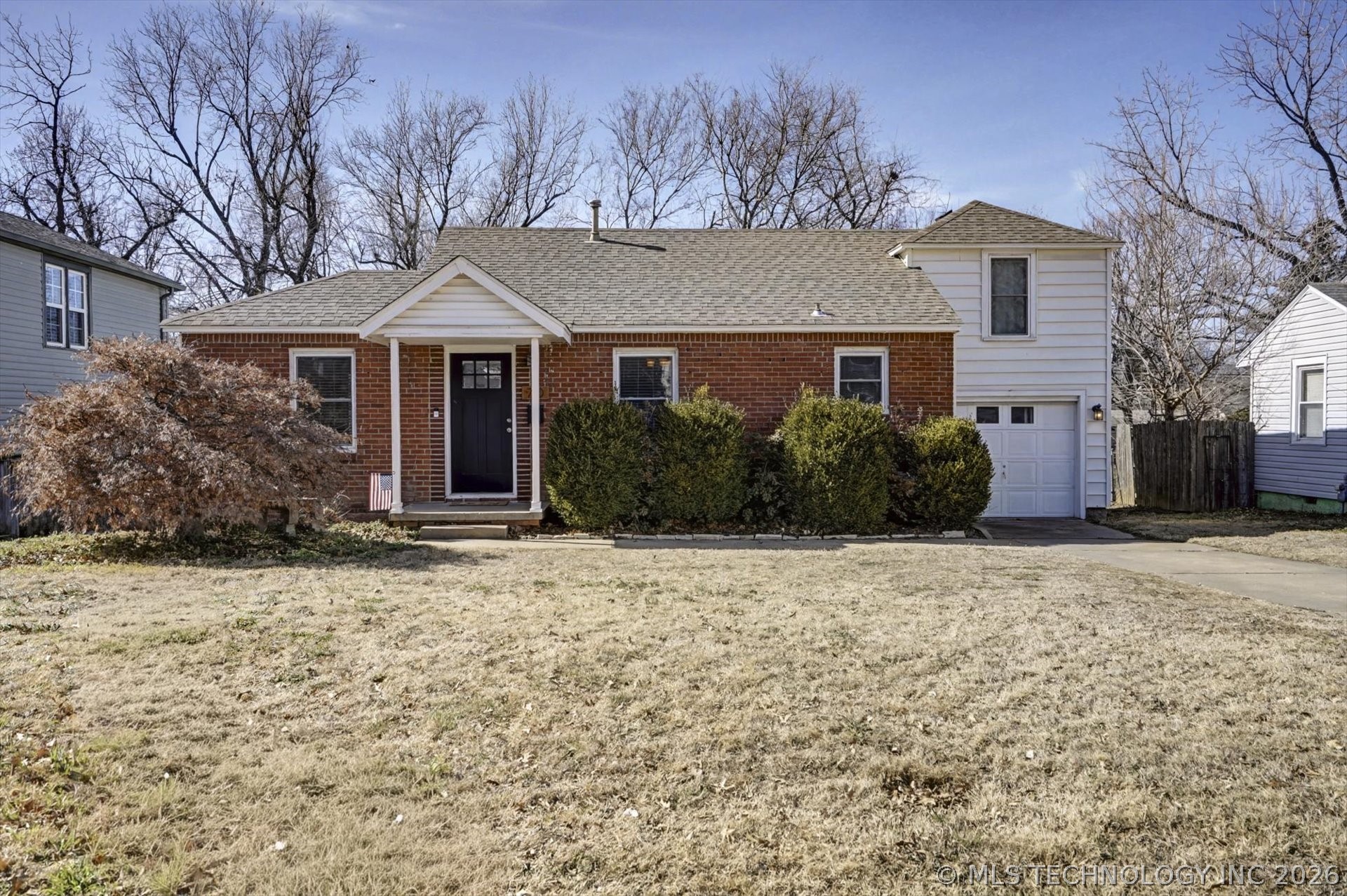 710 S Marion Avenue Property Photo 1