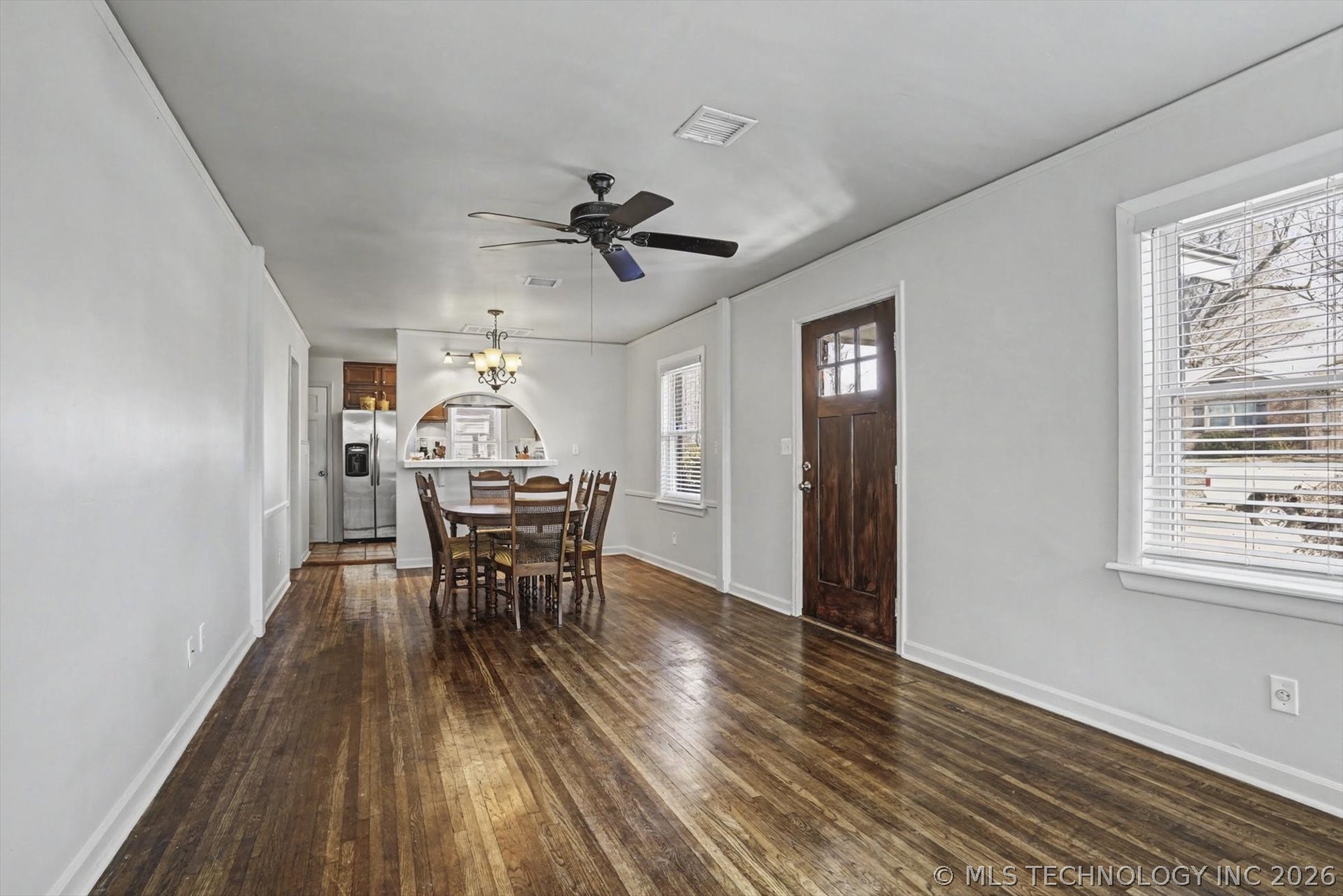 710 S Marion Avenue Property Photo 3