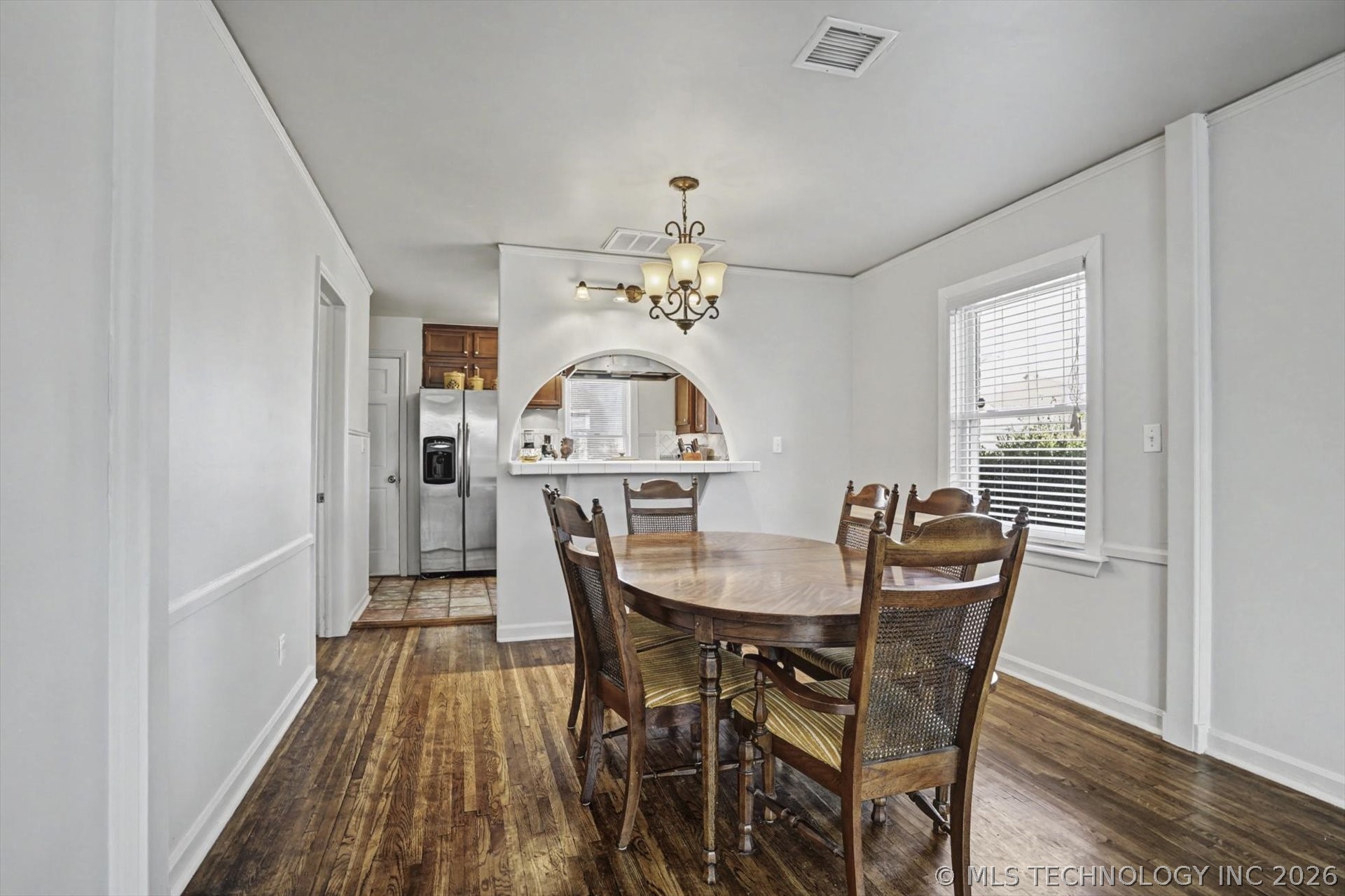 710 S Marion Avenue Property Photo 4