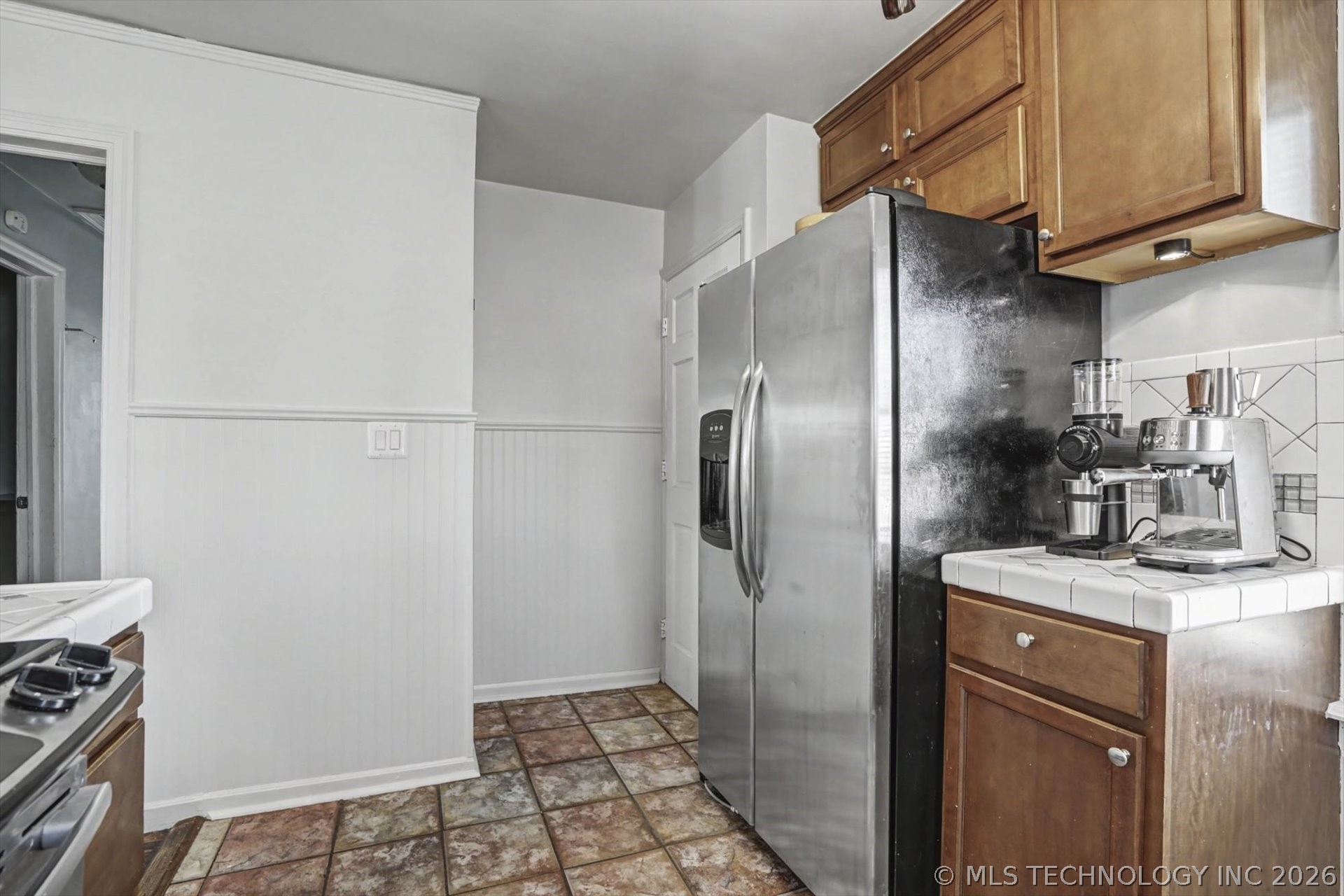 710 S Marion Avenue Property Photo 9