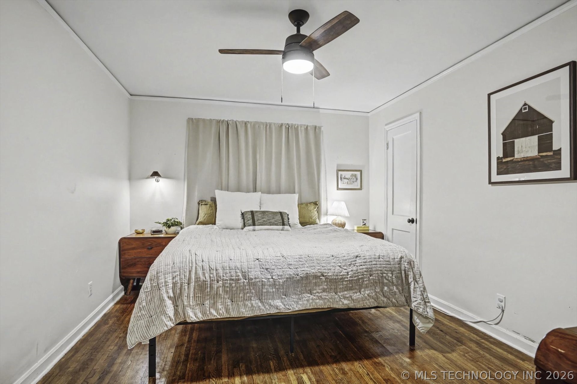 710 S Marion Avenue Property Photo 10