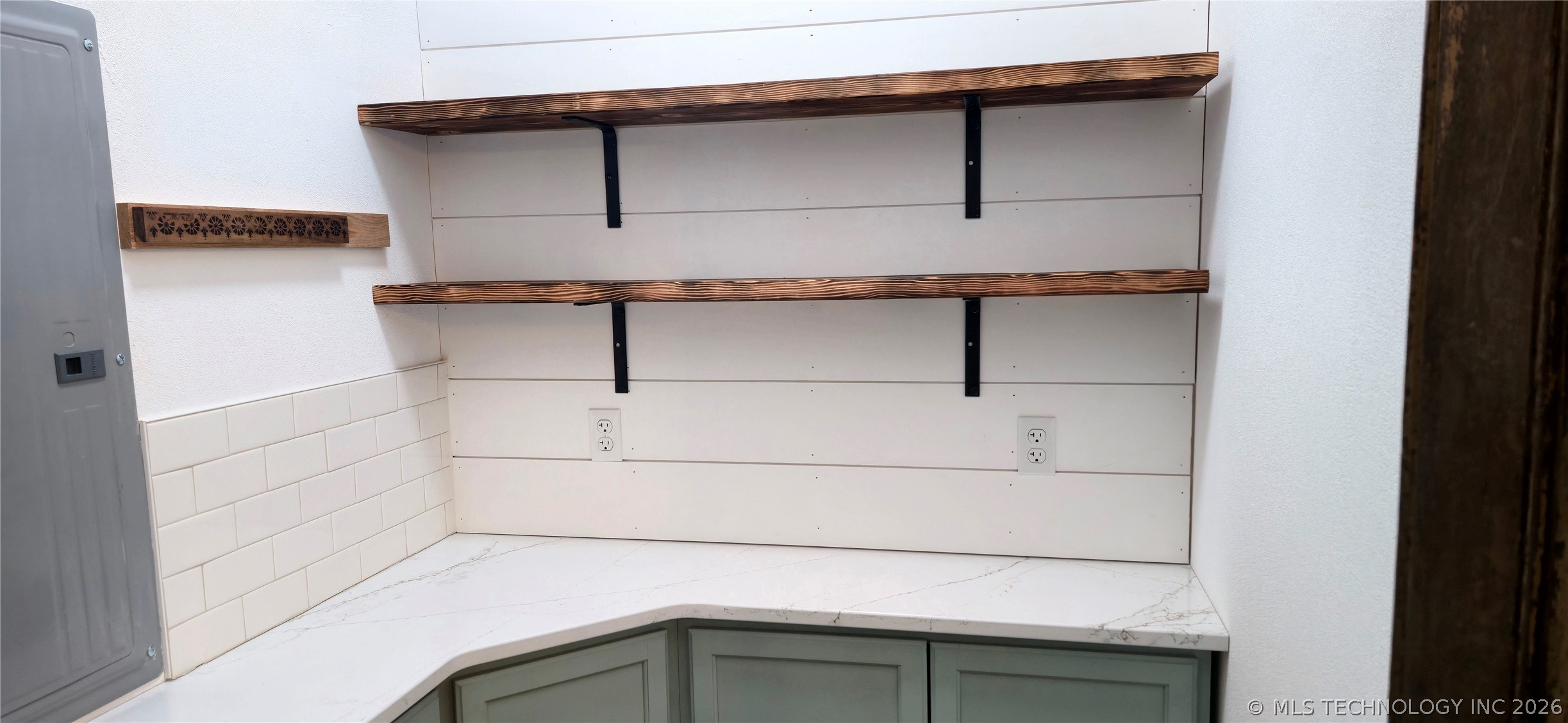 418529 E 1110 Road Property Photo 39