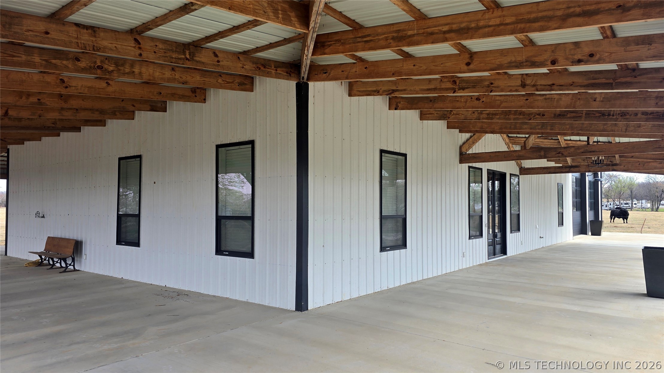 418529 E 1110 Road Property Photo 46