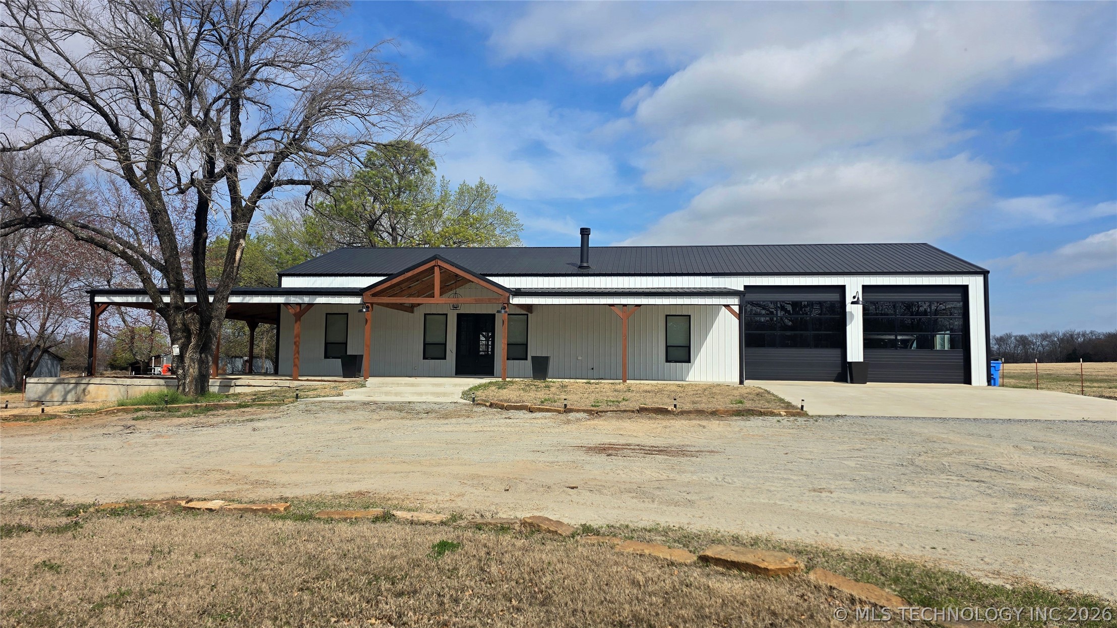 418529 E 1110 Road Property Photo 47