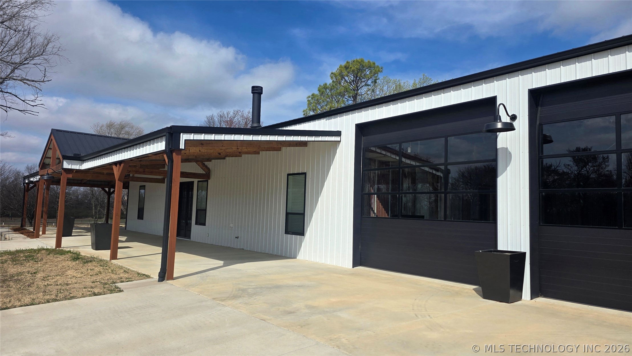 418529 E 1110 Road Property Photo 49