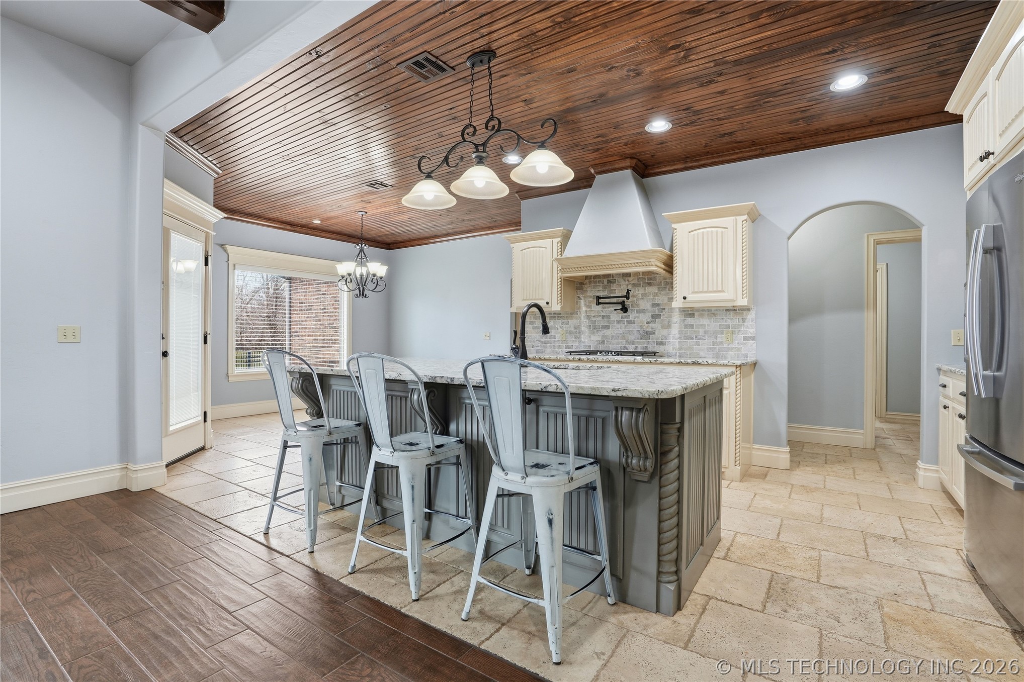 9502 N 143rd East Court Property Photo 16