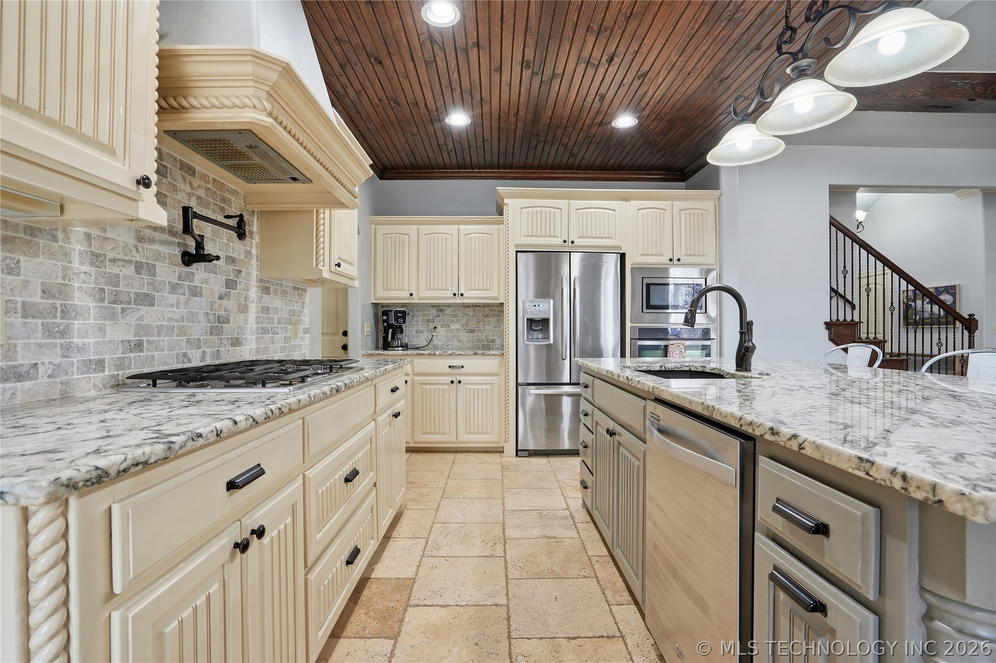 9502 N 143rd East Court Property Photo 18