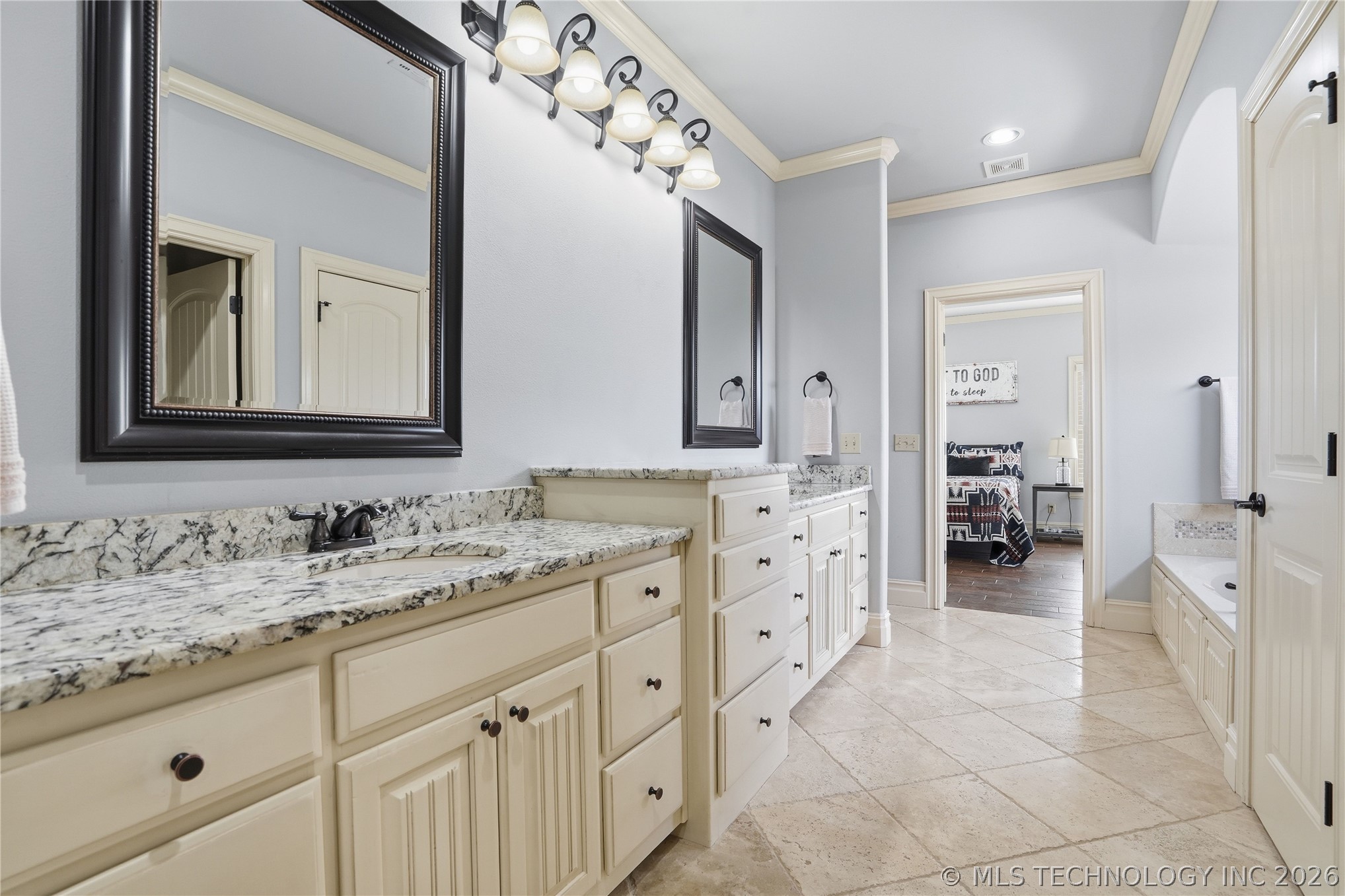 9502 N 143rd East Court Property Photo 25