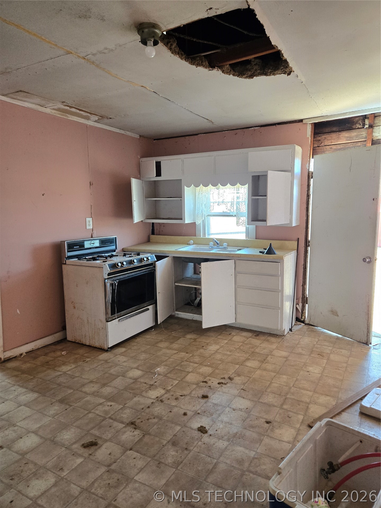 106 W Greenlee Property Photo 3