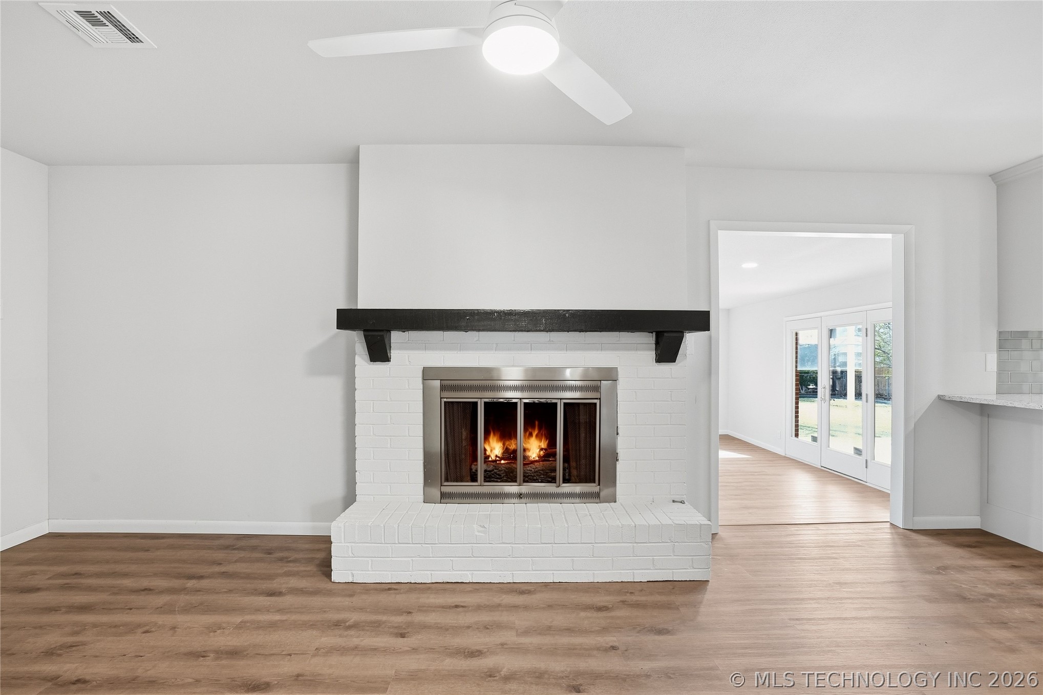 6082 E 56th Street Property Photo 11