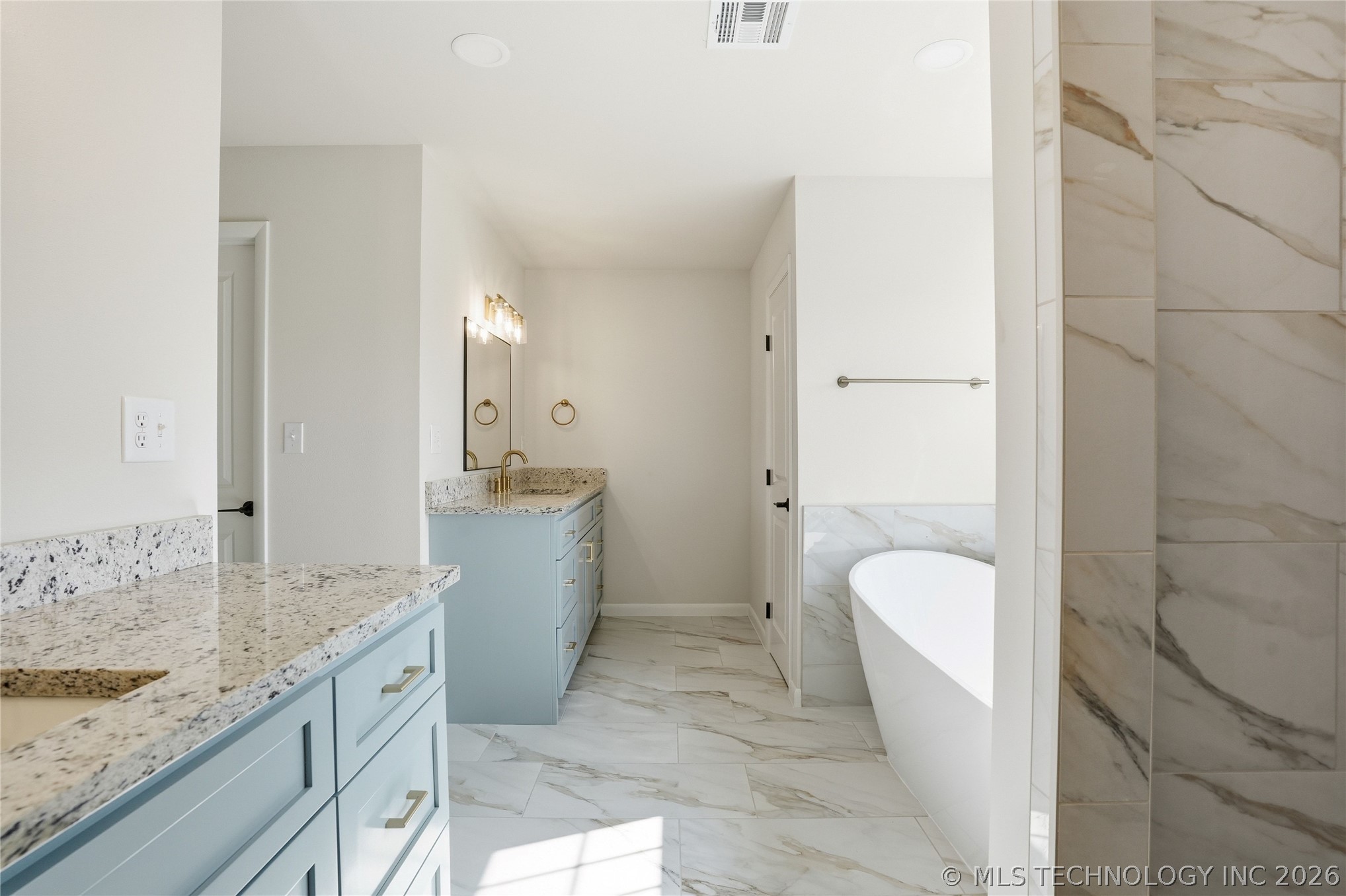 6082 E 56th Street Property Photo 20