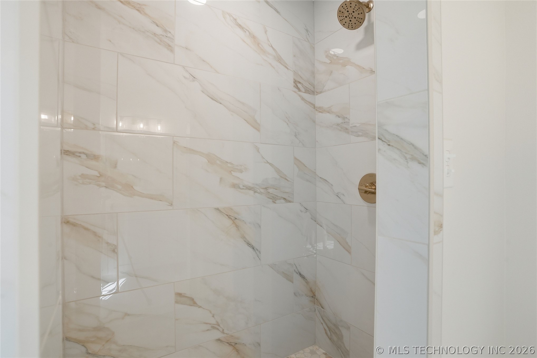 6082 E 56th Street Property Photo 22