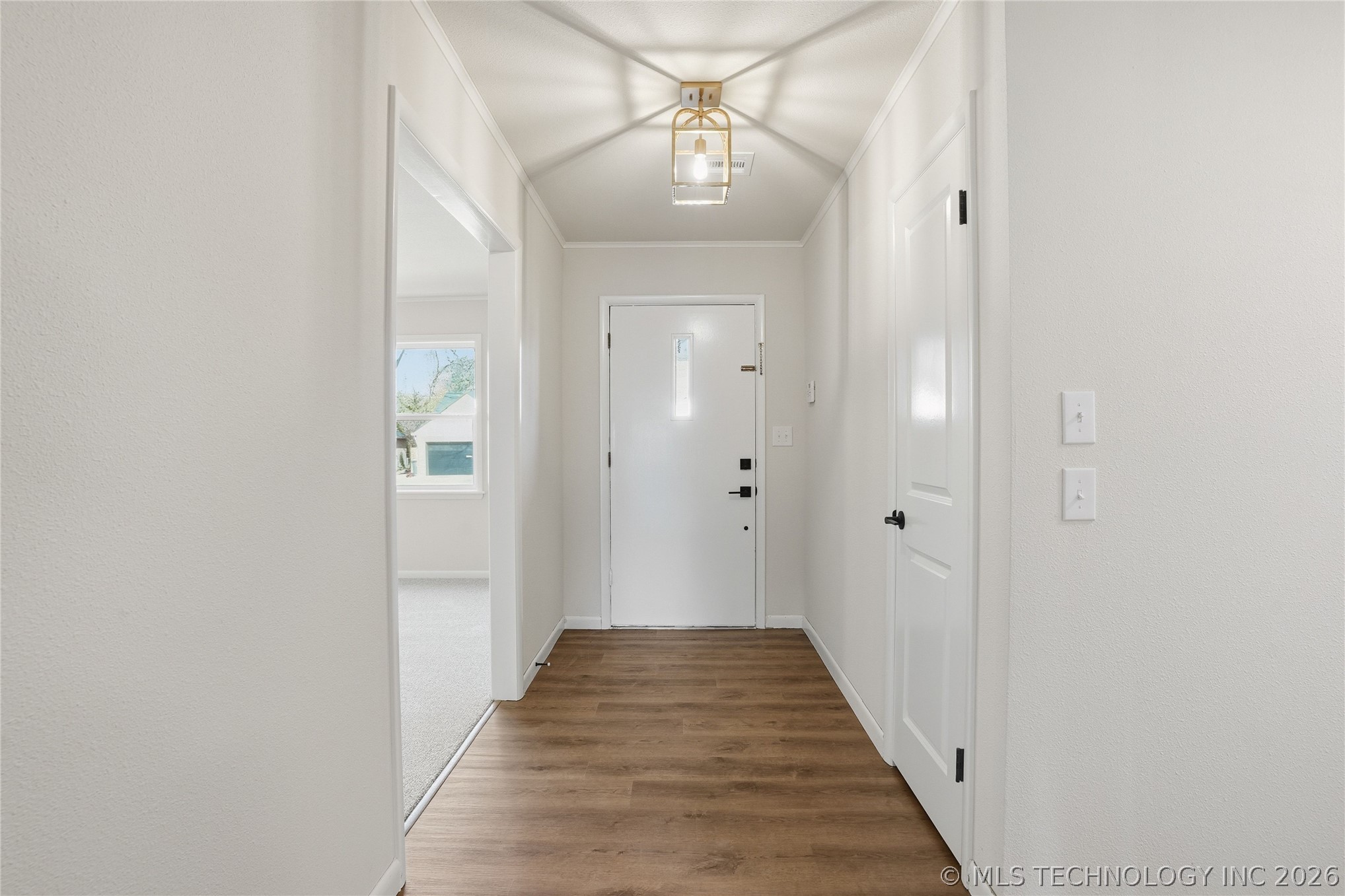 6082 E 56th Street Property Photo 32