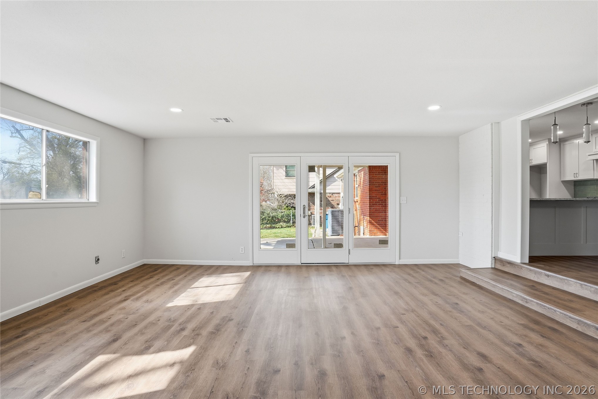 6082 E 56th Street Property Photo 38