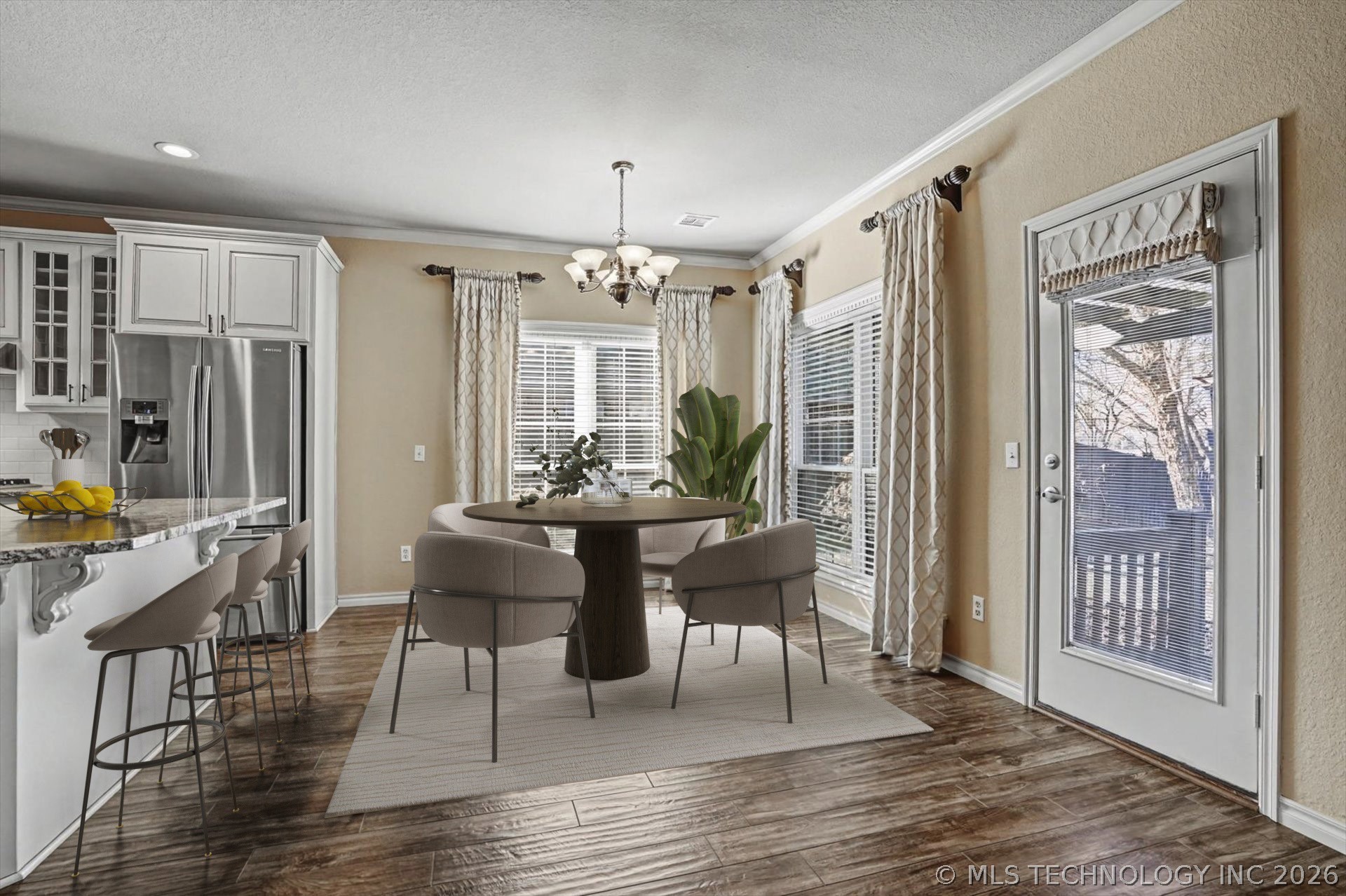 604 S 71st Street Property Photo 9