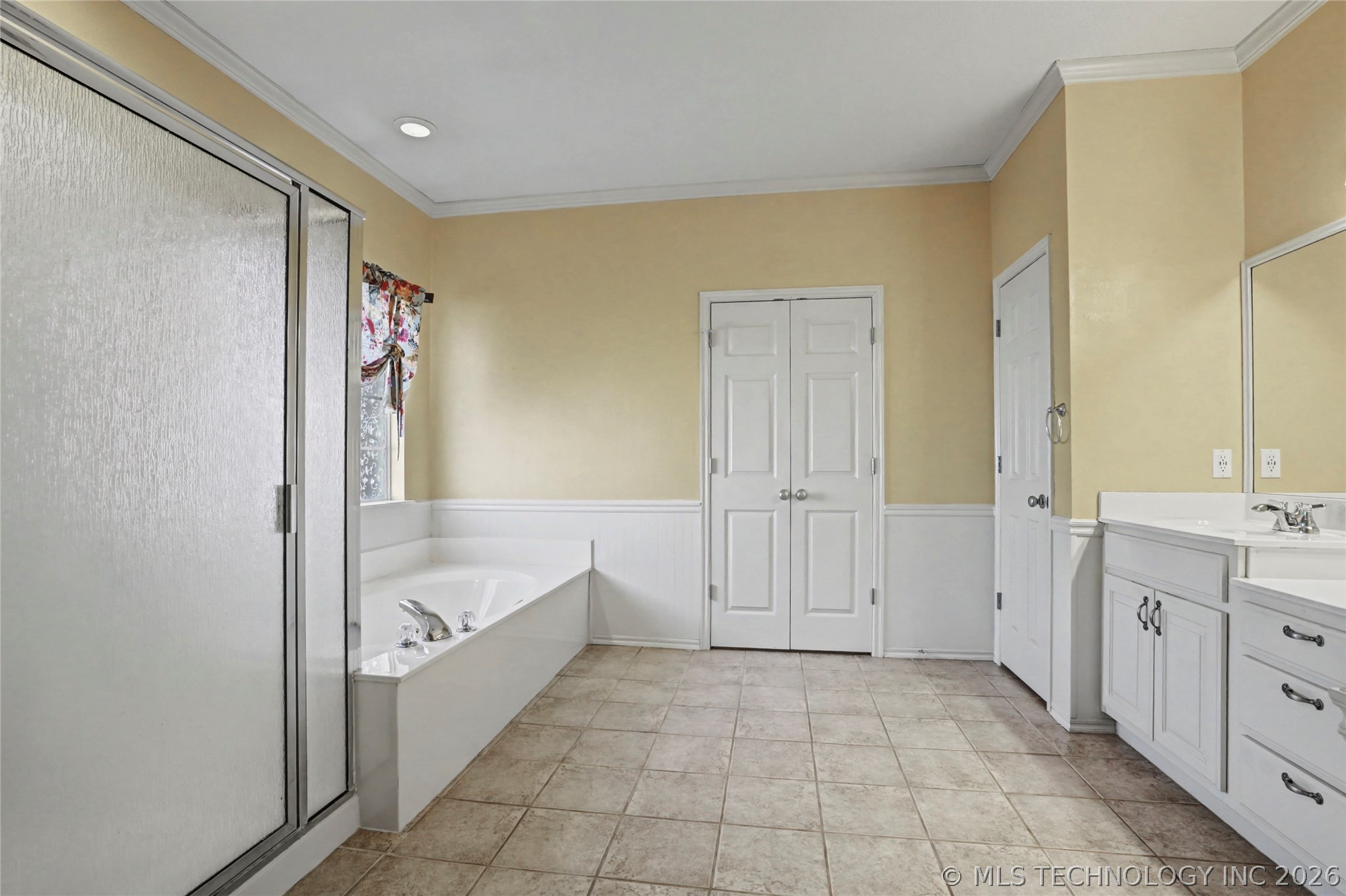 604 S 71st Street Property Photo 19
