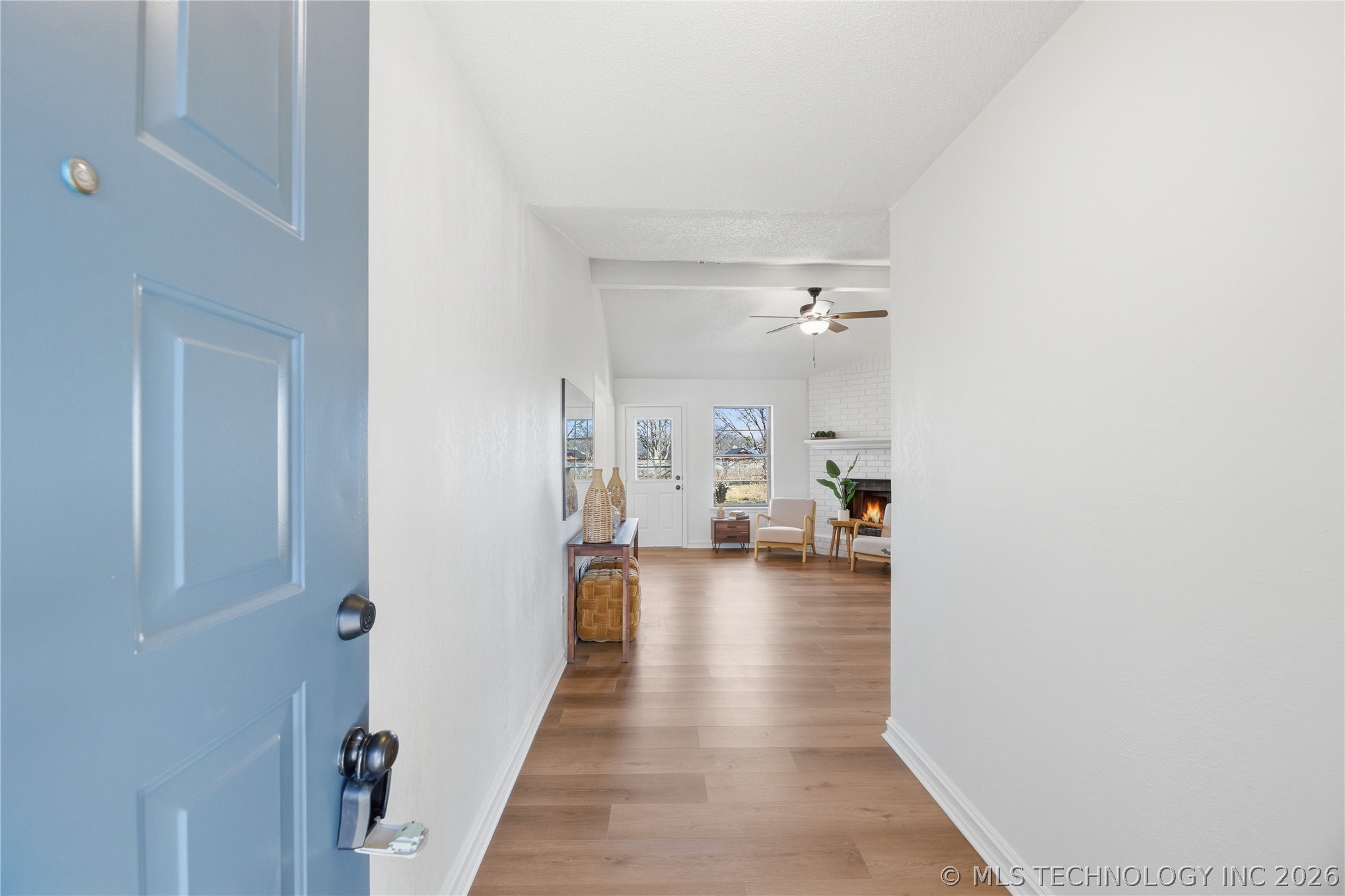 303 N Joanna Street Property Photo 2